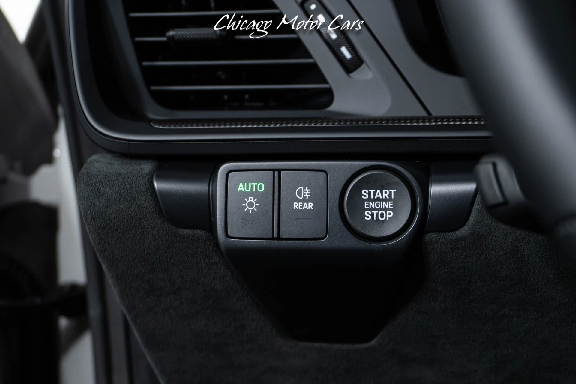 mph031_1933395560_13072_p32_l_077e8879d4