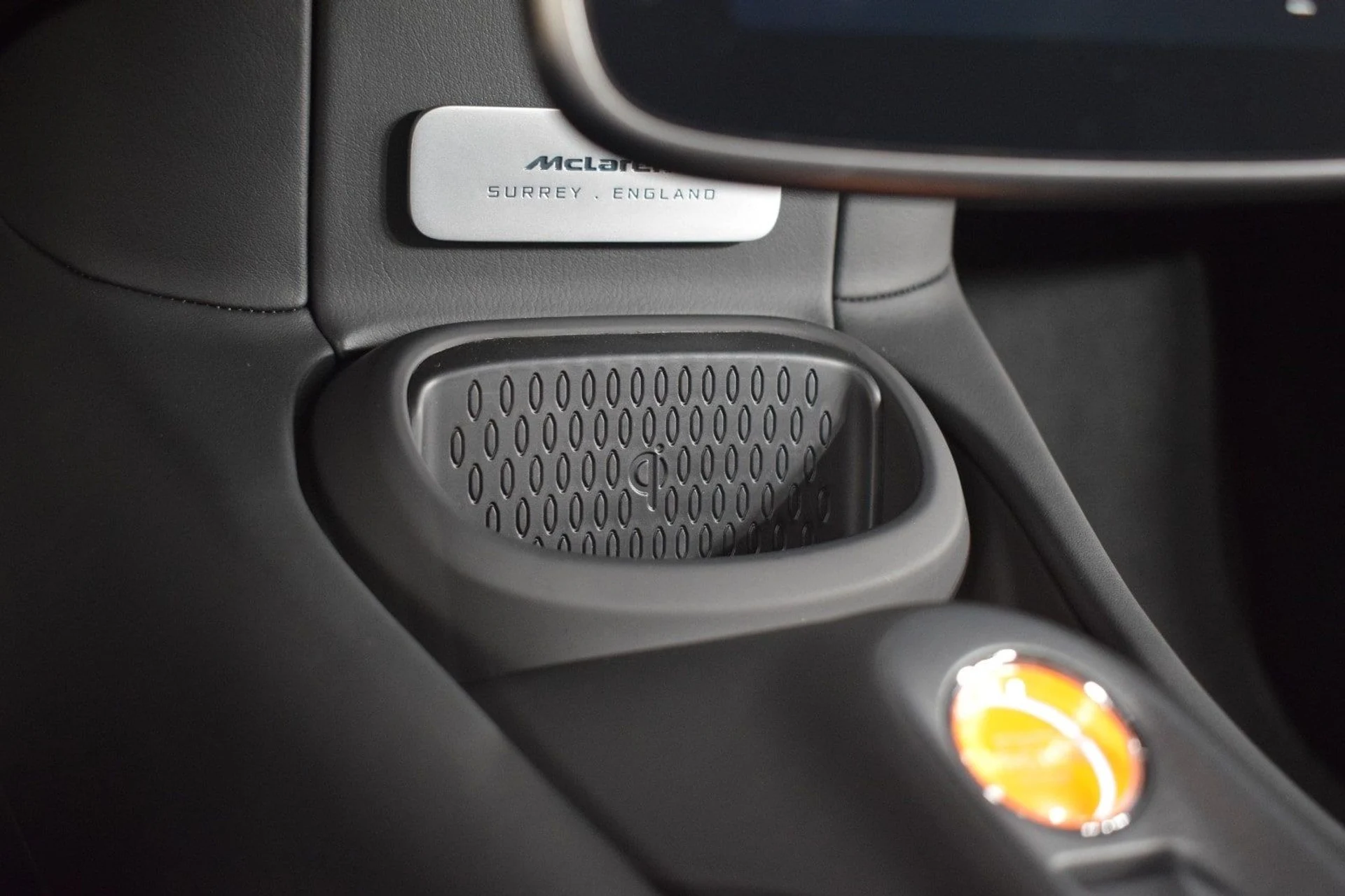 mph031_194393208_89dd0299e3af4b0ba93e42b84c4846bax_0880cb41ed