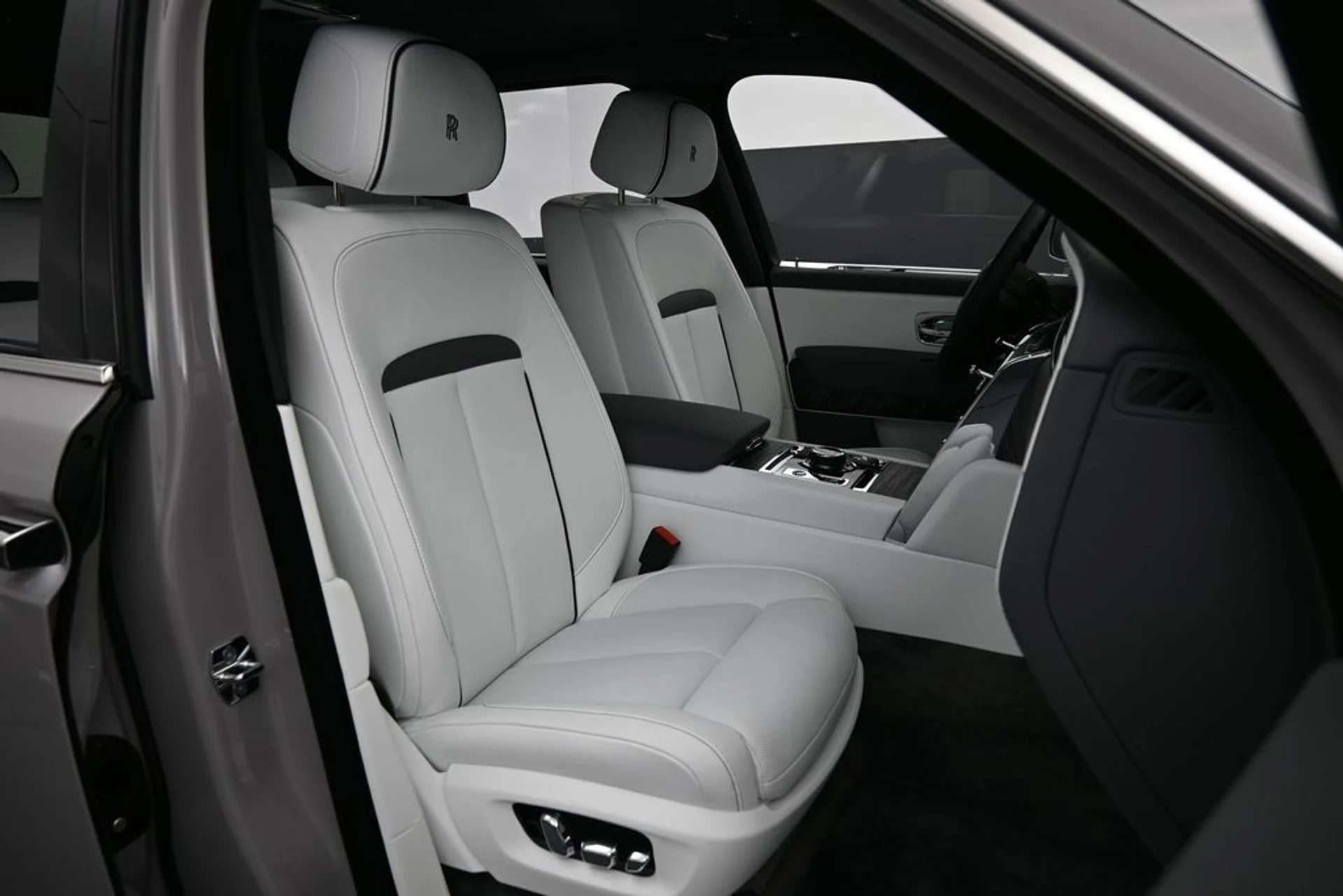 mph031_194867467_7b860231_472c_4b83_835b_5cf9c4b9d3f1_61b9a1b764