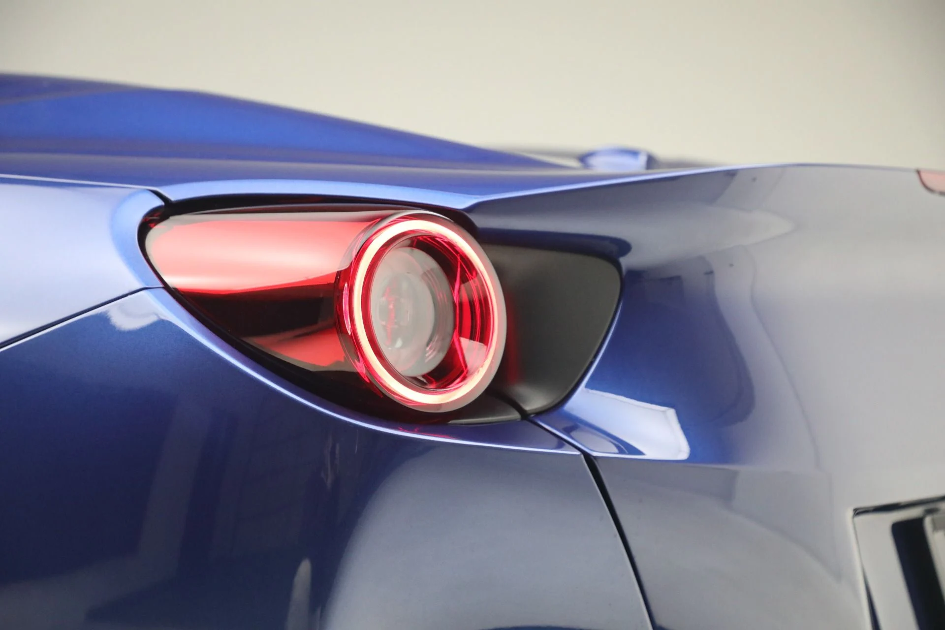 mph031_1950724637_Used_2020_Ferrari_Portofino_1775654486_592060ec07