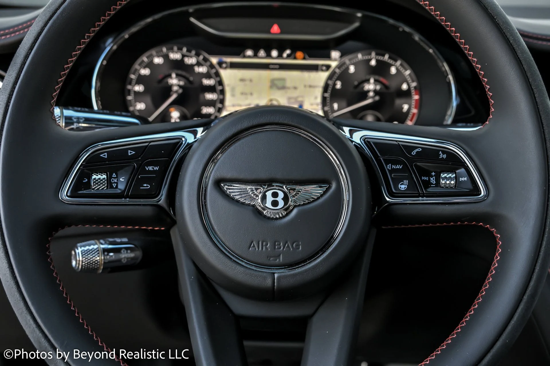 mph031_1952415901_ae2a69417cb73fec4ae519cd99d11329x_bb437d3ea1