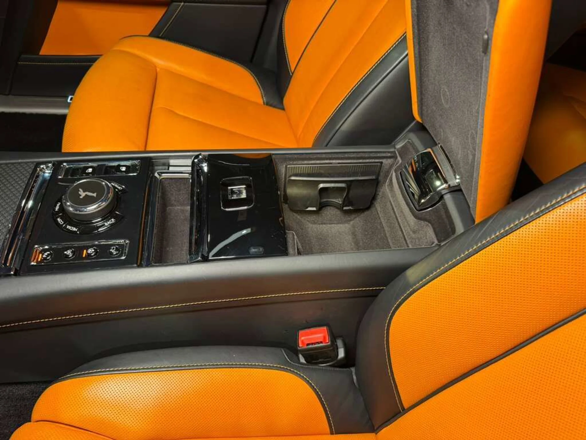 mph031_1958495498_e575449cc4667e8c39726e4f9cfd02de_49617b117d