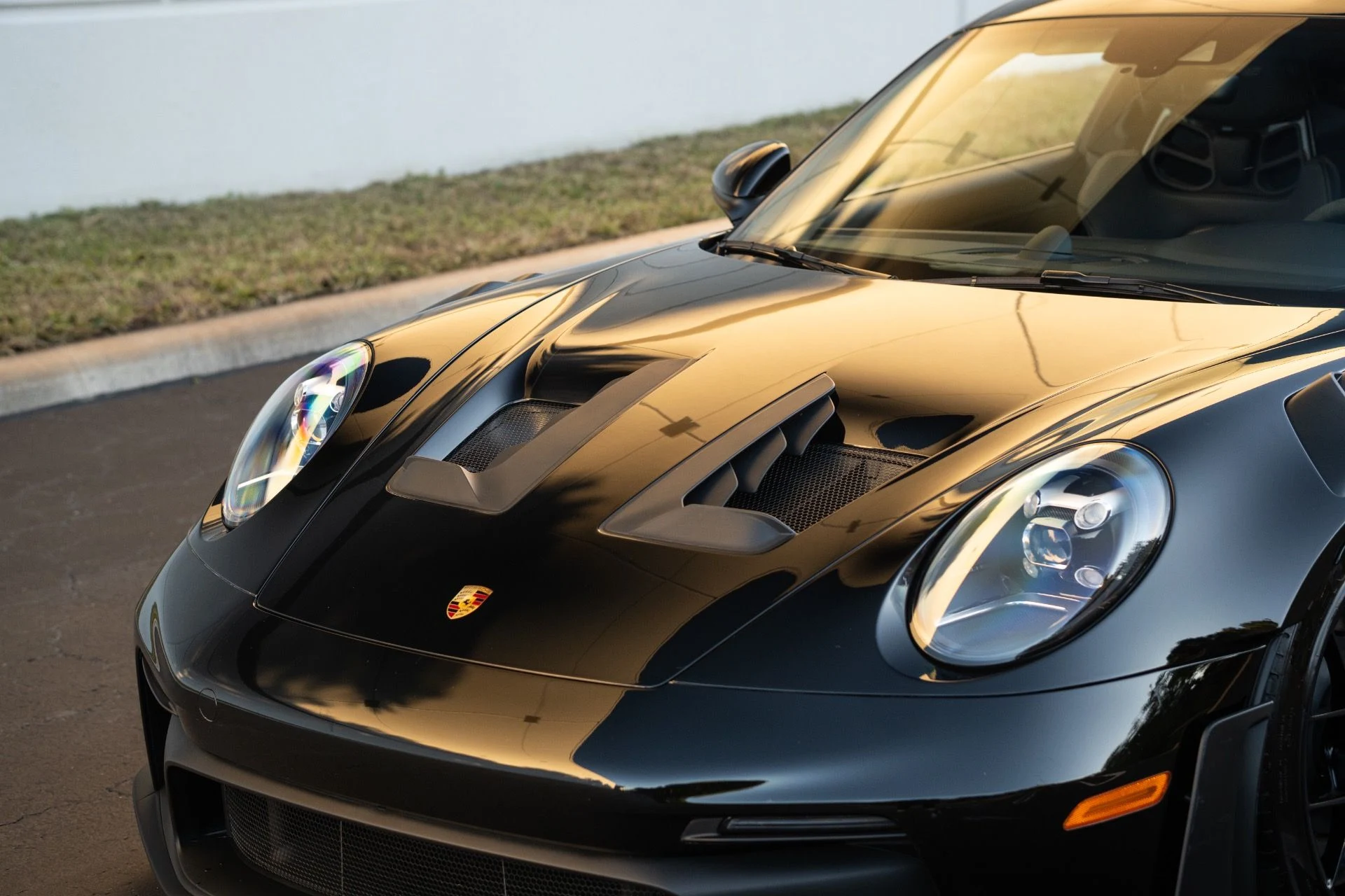 mph031_1962562481_Used_2025_Porsche_911_GT_3_RS_1770101342_a664660239