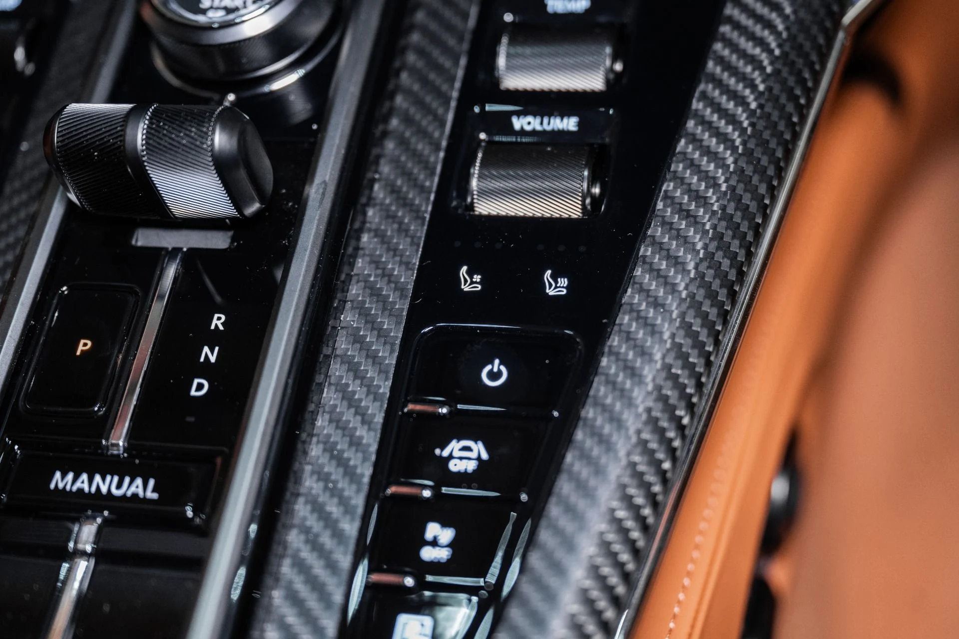 mph031_1966696150_New_2026_ASTON_MARTIN_VANTAGE_1759243617_0f79f675cb
