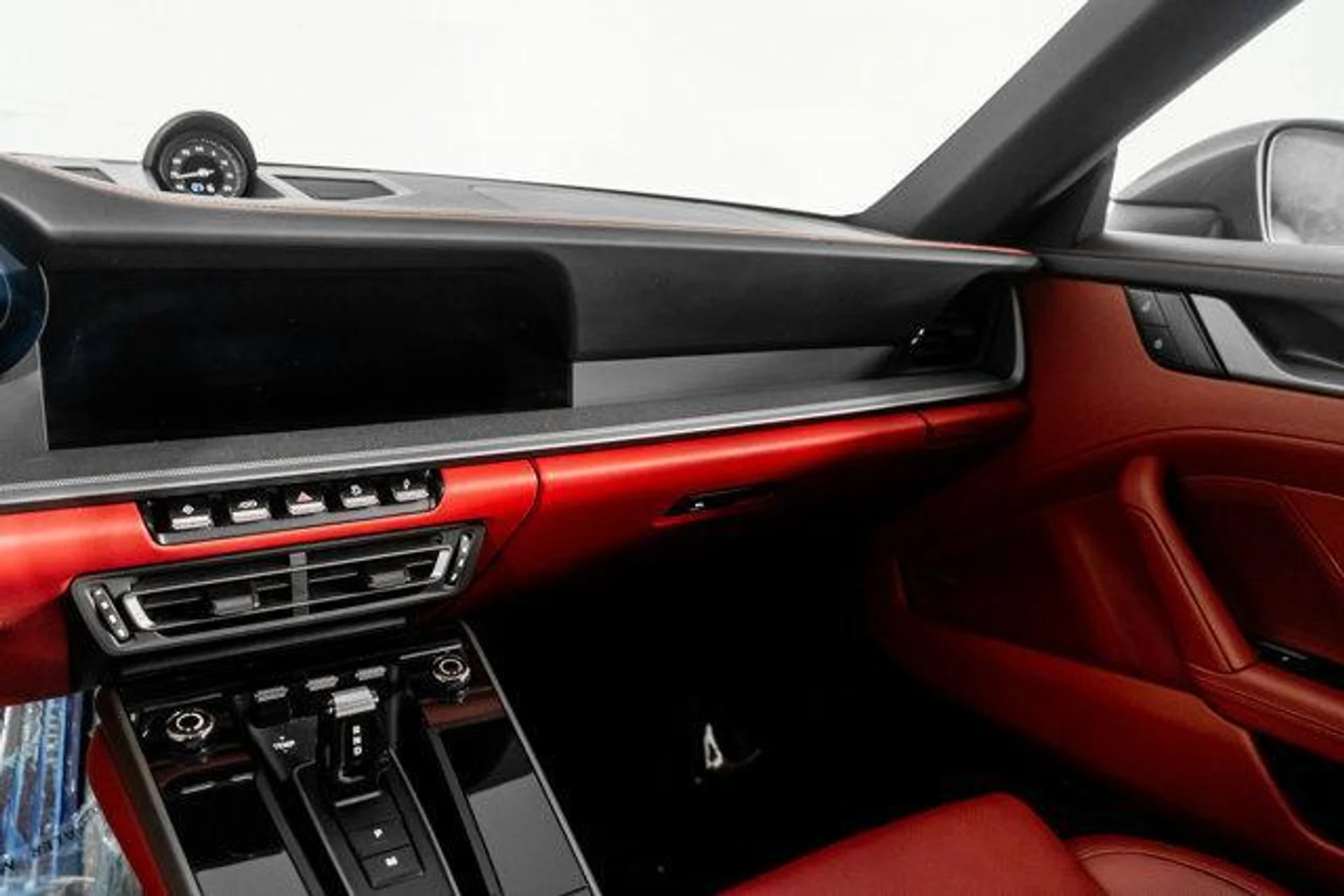 mph031_197304077_zx2b_Njh2_MR_Ll_T_Cf_WPHKG_6_Nj_ILU_07d23d2efd