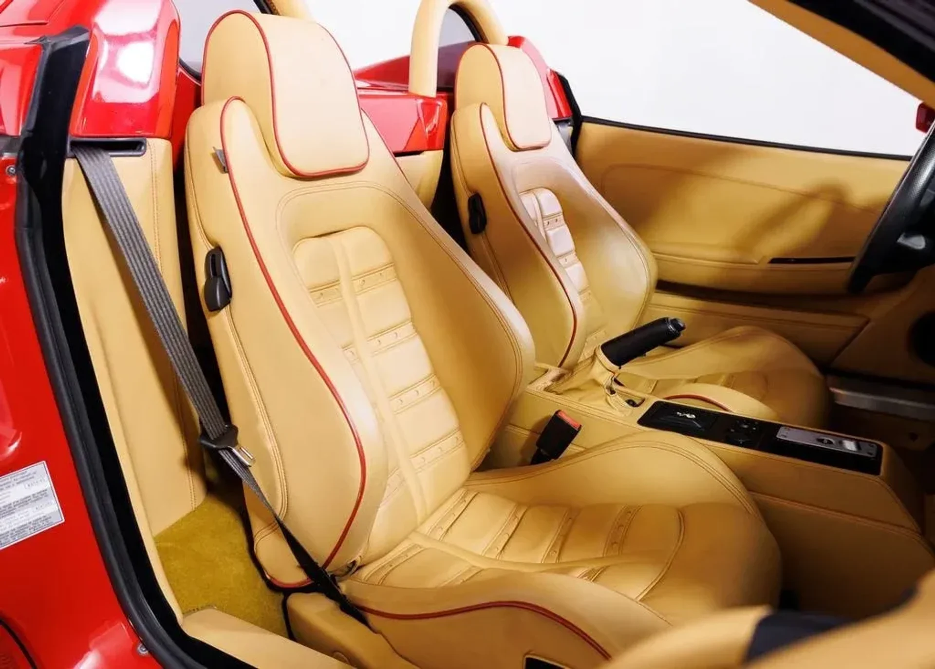 mph031_1975716371_ac0a945677e8dab7824377cc113e583a_5f1043e941