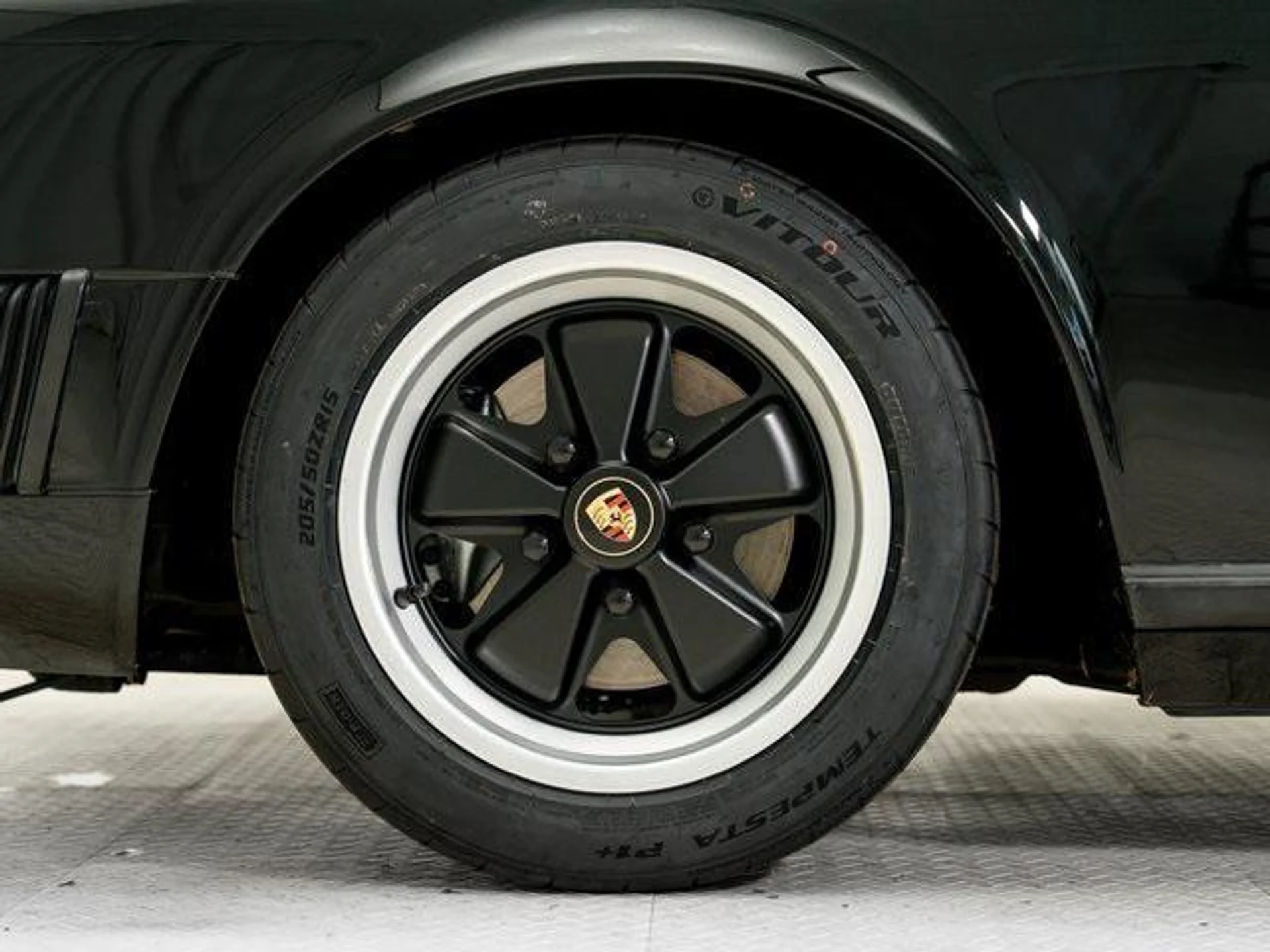 mph031_1976880958_gt_W6m_Y7ozk_MX_3uwez8m_VL_Mwa_Hf_I_0718471f95