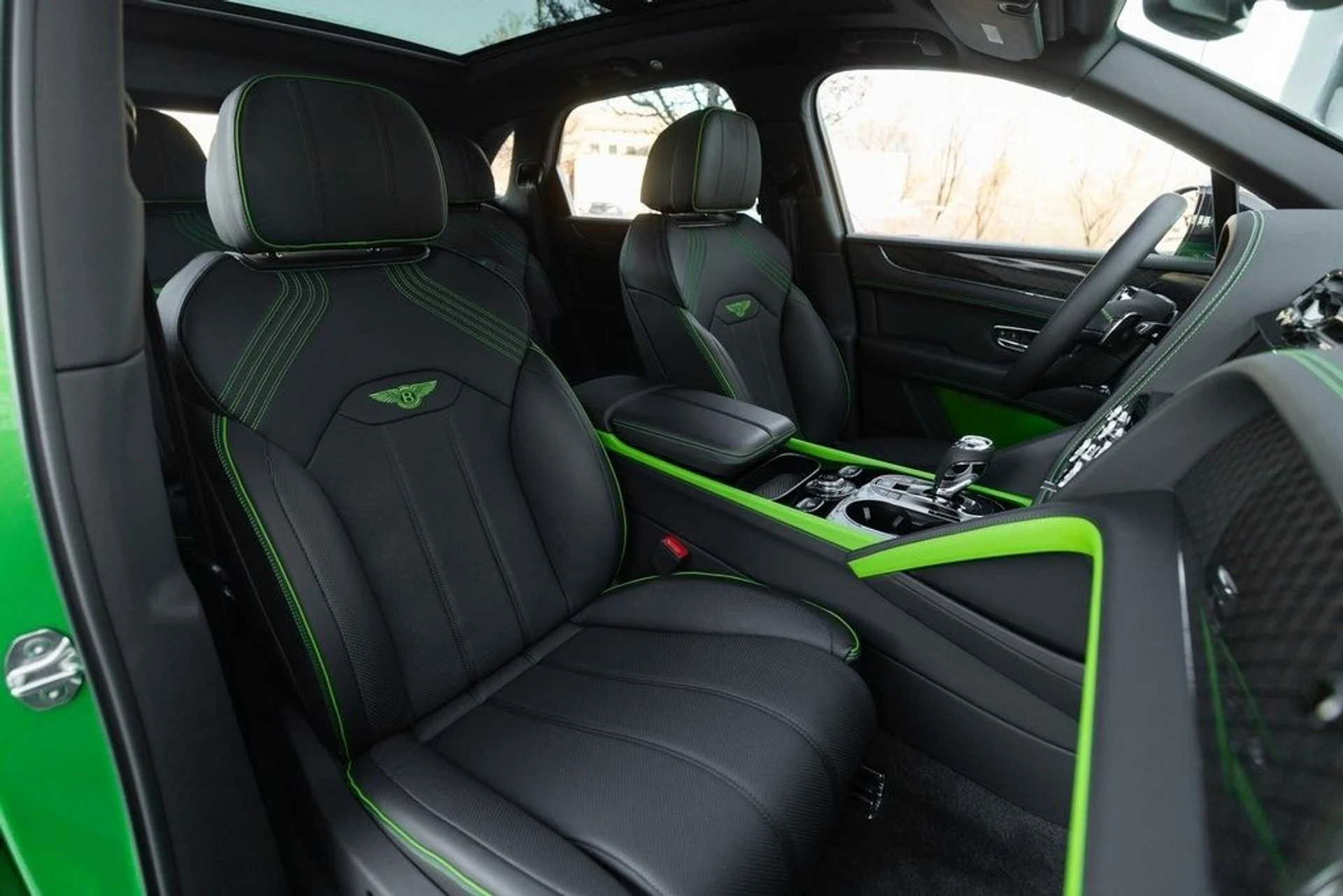 mph031_1977201692_06c1dbcb596c4f1fc0247192fe7e044bx_ab0778bee9