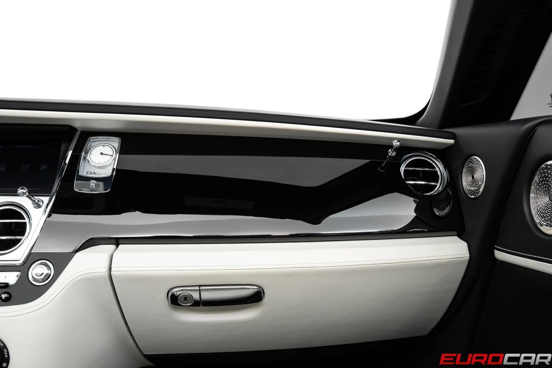 mph031_1977733253_33e57079_8ed7_4d0c_8e43_7cd6d63732eb_baf3b8f4d3