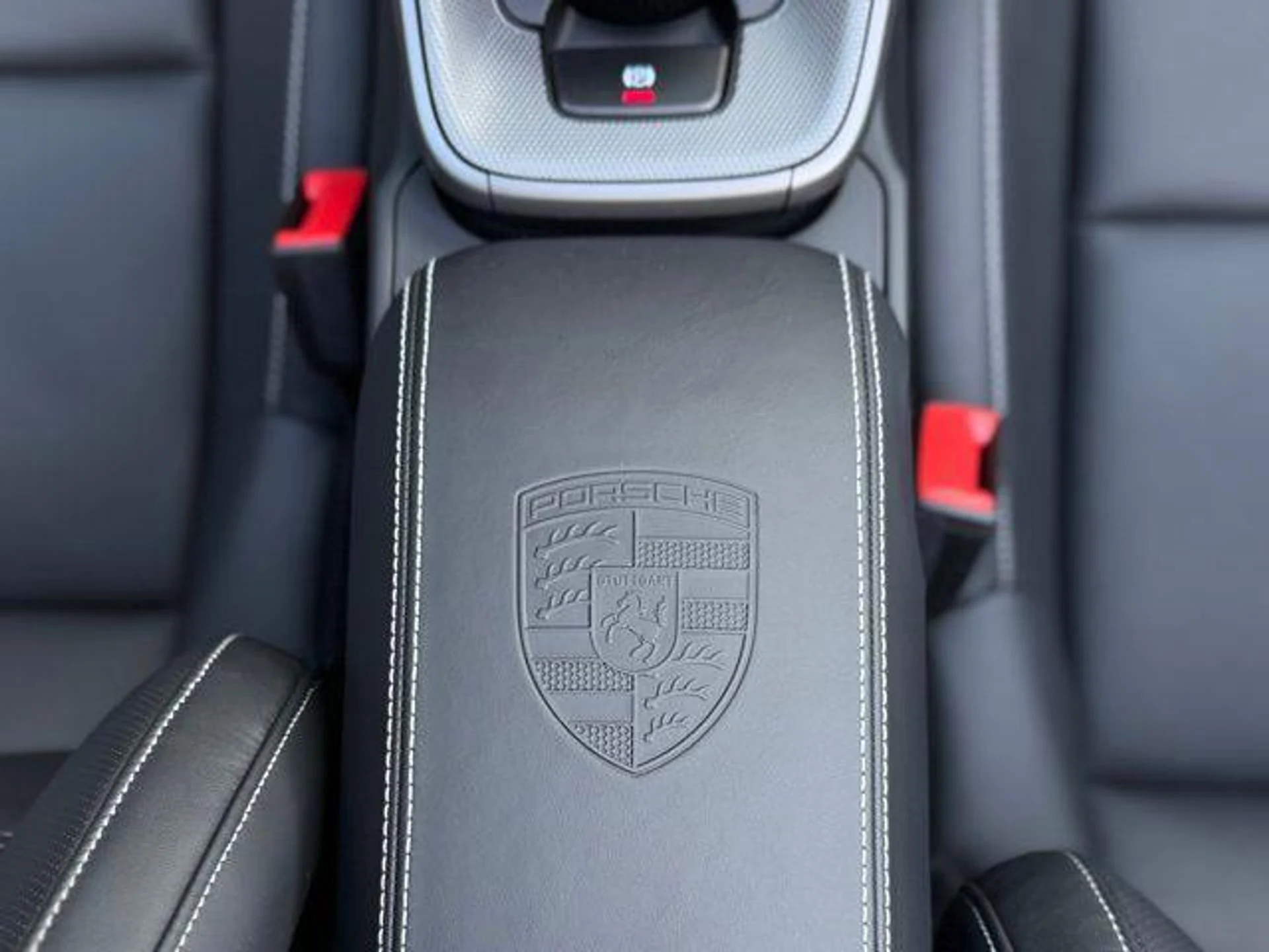 mph031_1979827411_y_A_Xu_D_Rfn0_CA_Zvuw_T_Euwpwz4ro_FI_aaaef88206