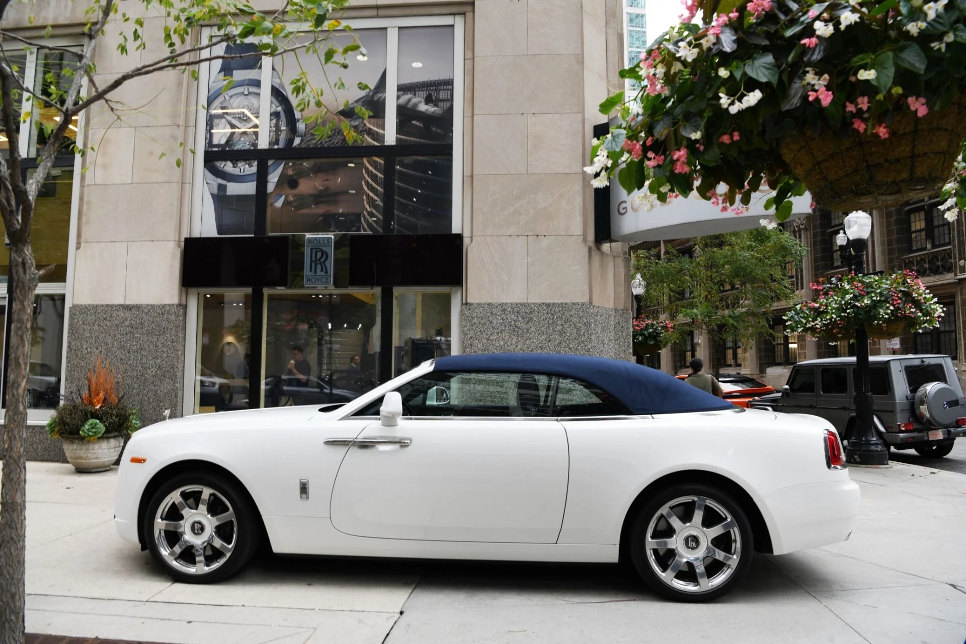 mph031_1982736216_9708_p33_l_0194ceada4