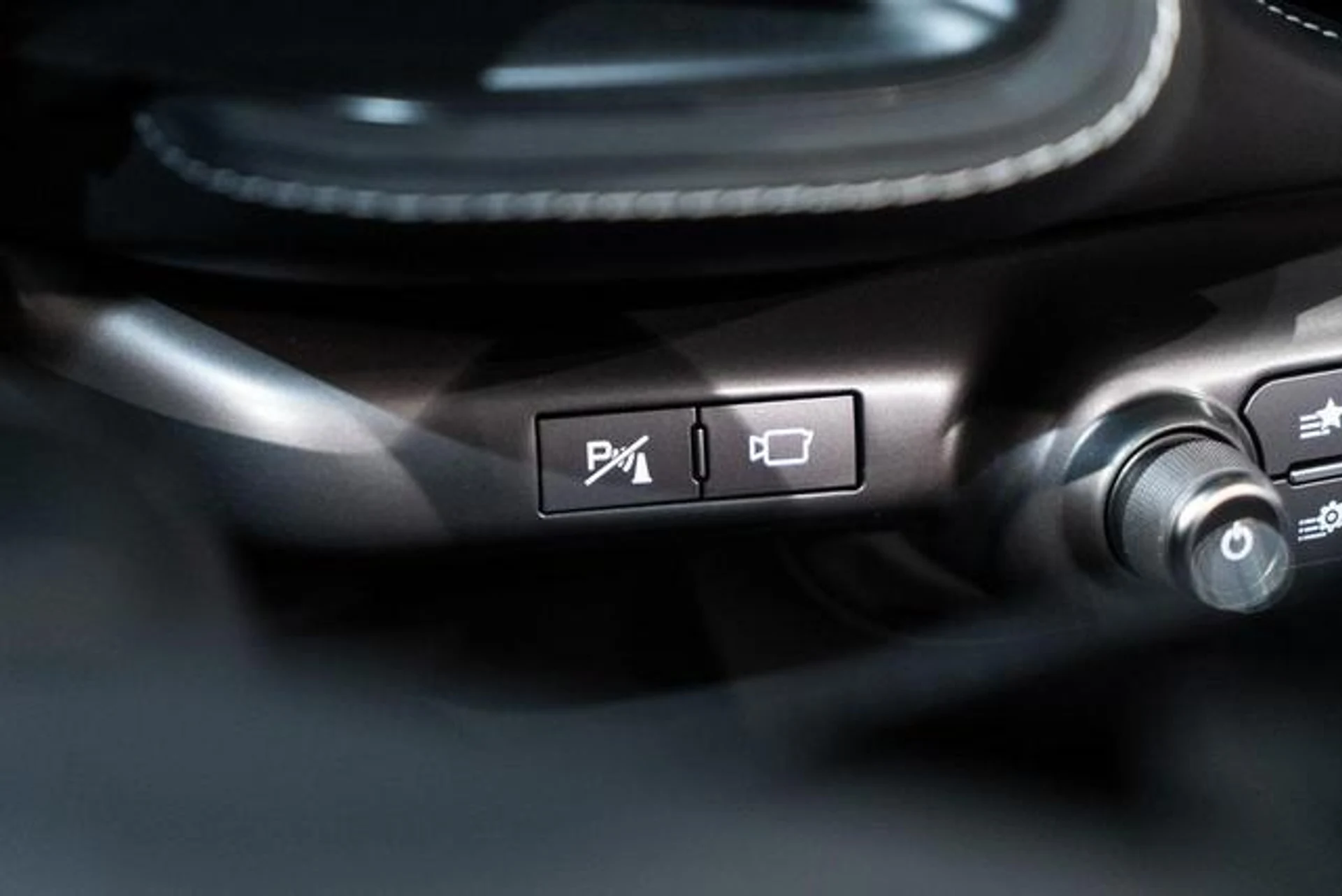 mph031_1983644613_be2_H_ku_Im_Y5_X_Lug_U_Nh_Cxgd_GCB_3_Q_193c49f419