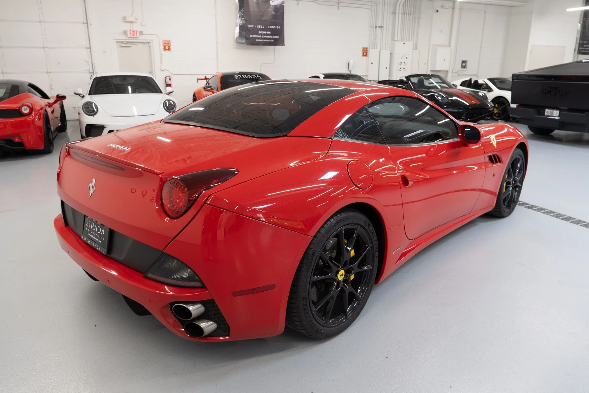 mph031_199767518_Used_2012_Ferrari_California_1757704679_8ebdbd3585