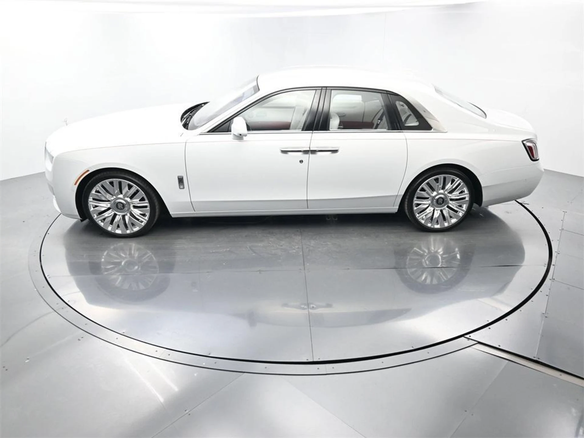 mph031_2001635763_q7_OA_5r2a_K7_F_m_TM_Ggf_Wf1_M_Tyurg_933c4a79f5