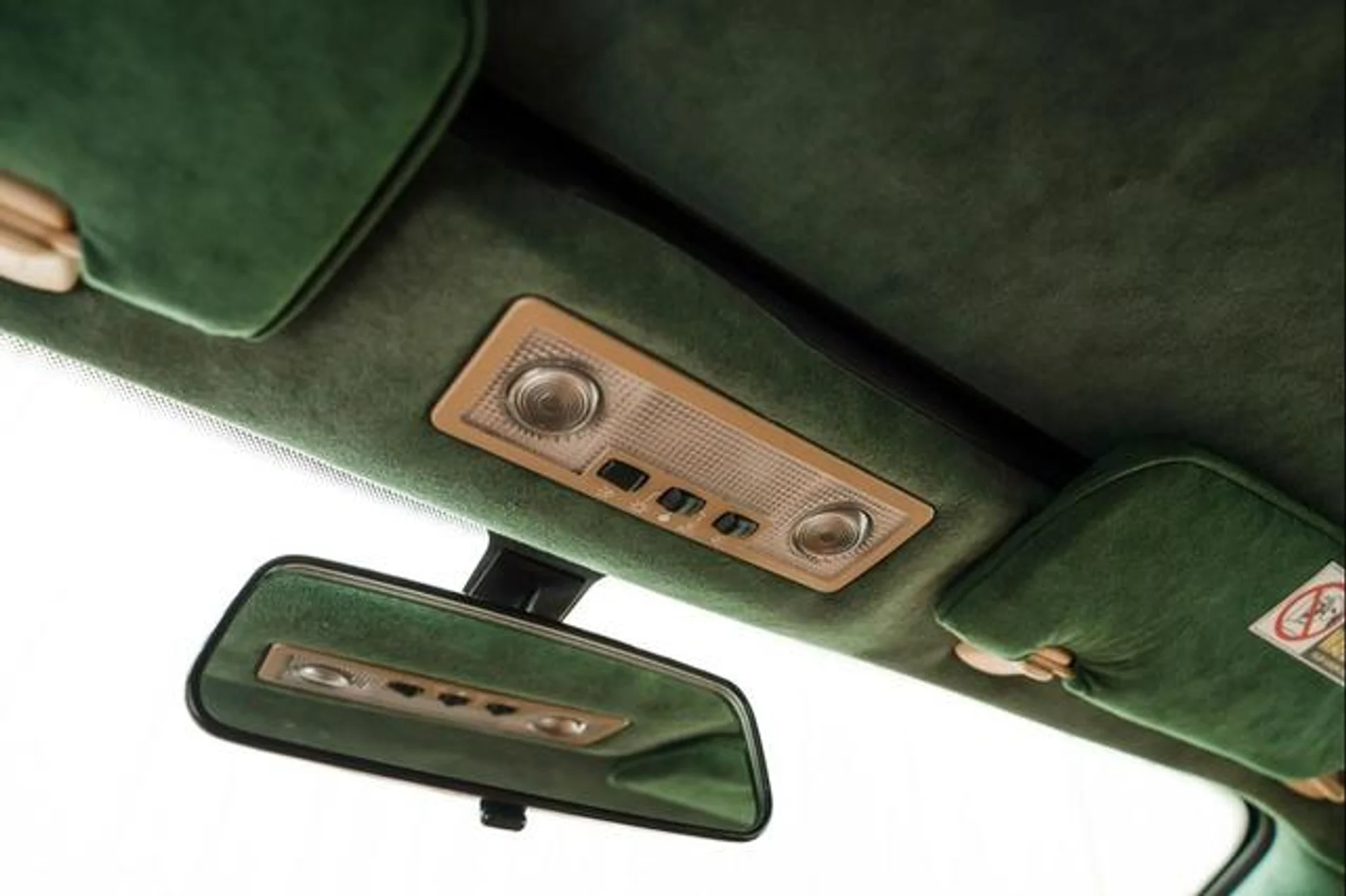 mph031_2011009748_w_Mxpv5_PGF_09mm_DW_3_P_Kd9o_A_Dswb_U_f9f187ab0d