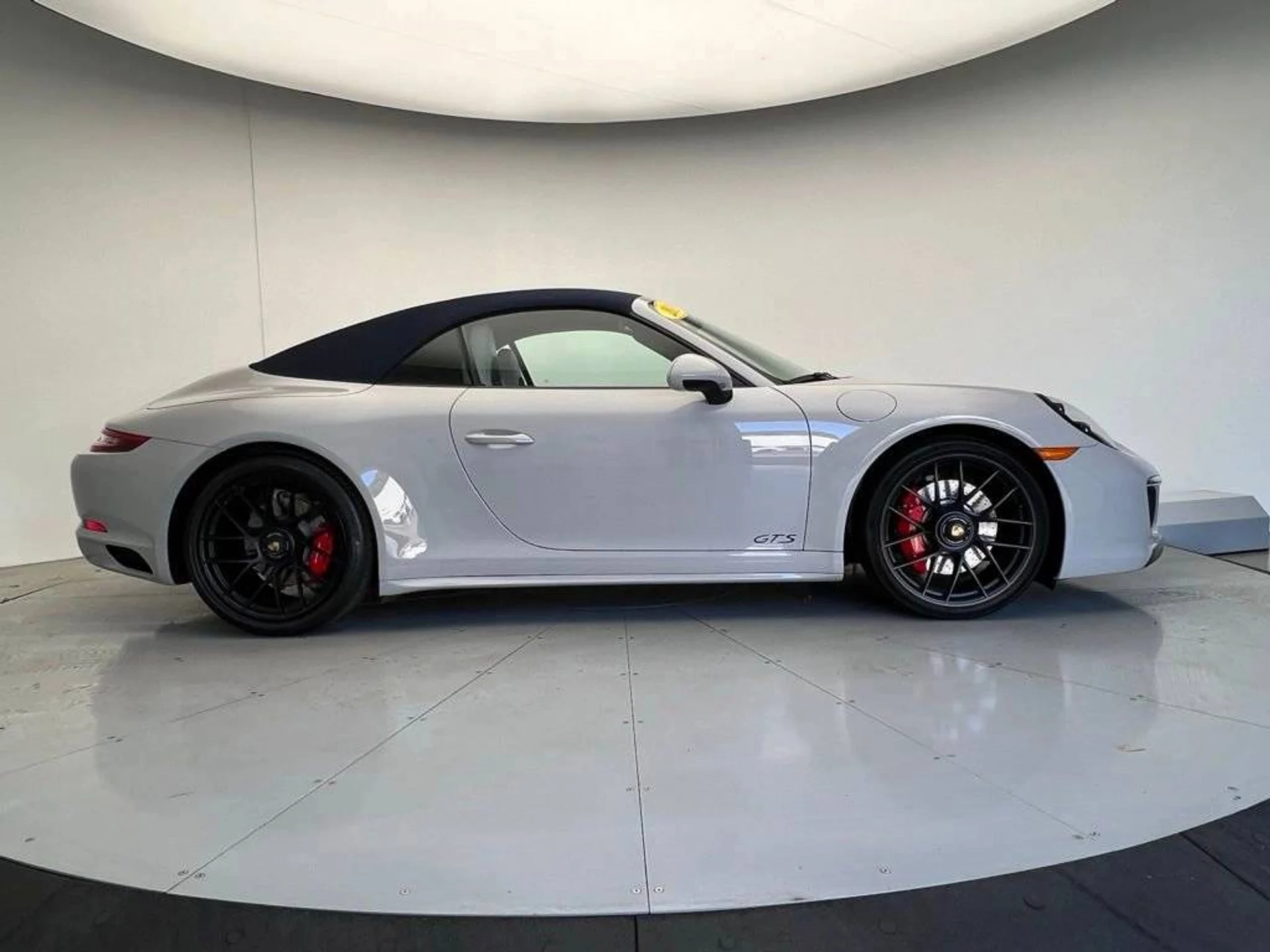 mph031_2019623807_1280_50ecf615bb