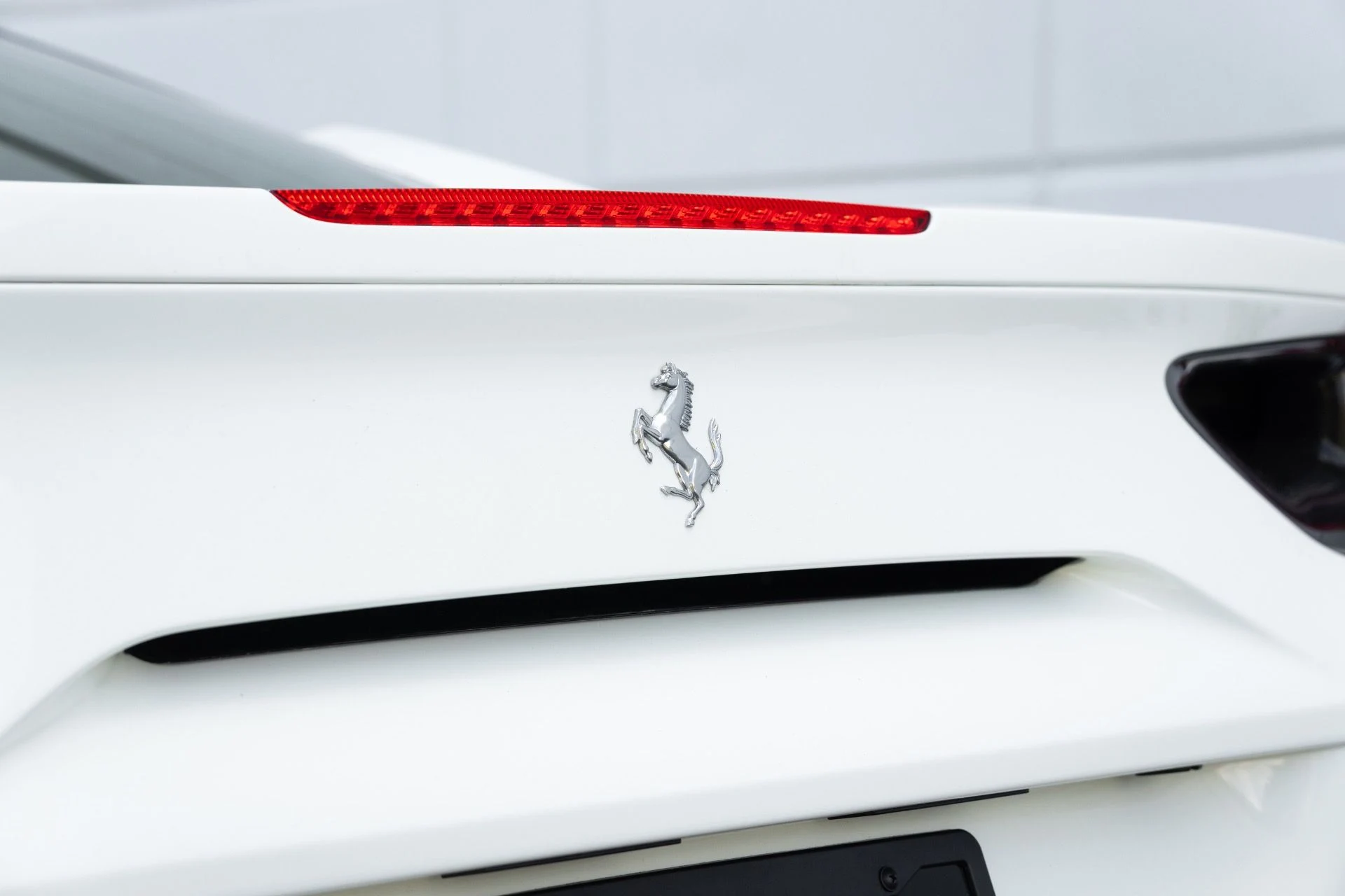 mph031_2025426157_Used_2017_Ferrari_488_GTB_1776194926_e65bc1b701