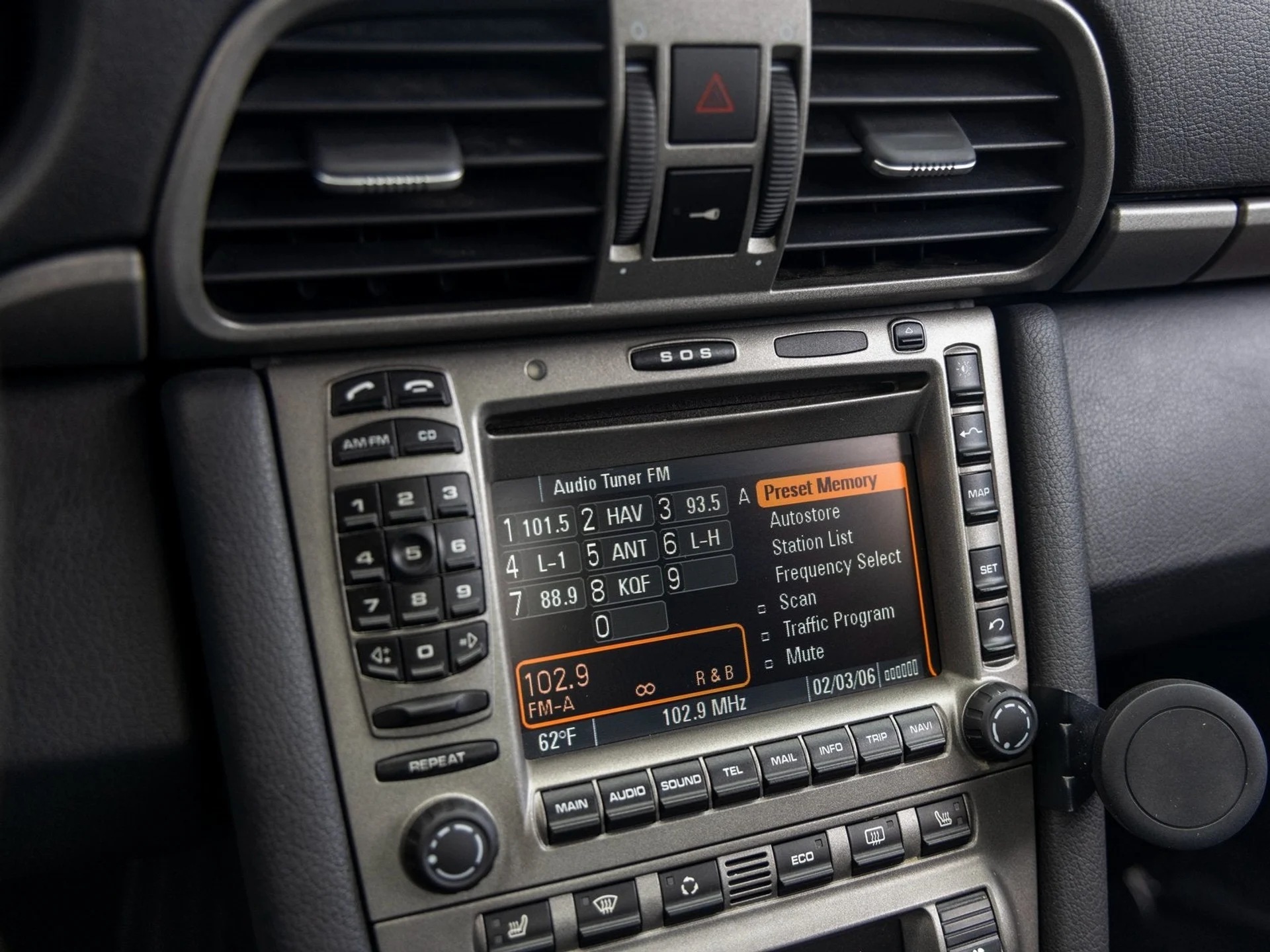 mph031_2043054560_32_3ba716700e