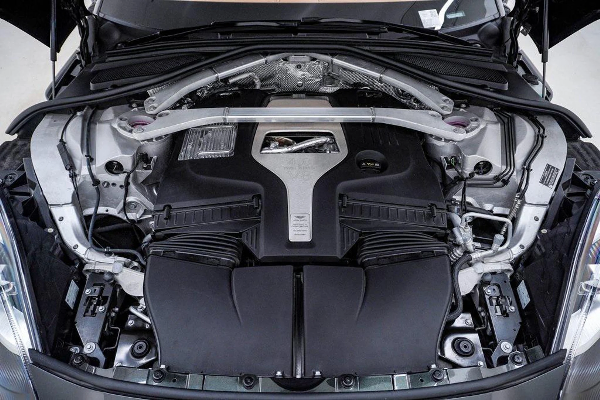 mph031_2043627646_Izzf_Dwq_KV_6s_Oo_GPK_Ks4_Dw_Mim_PVM_8c94ae8d2f