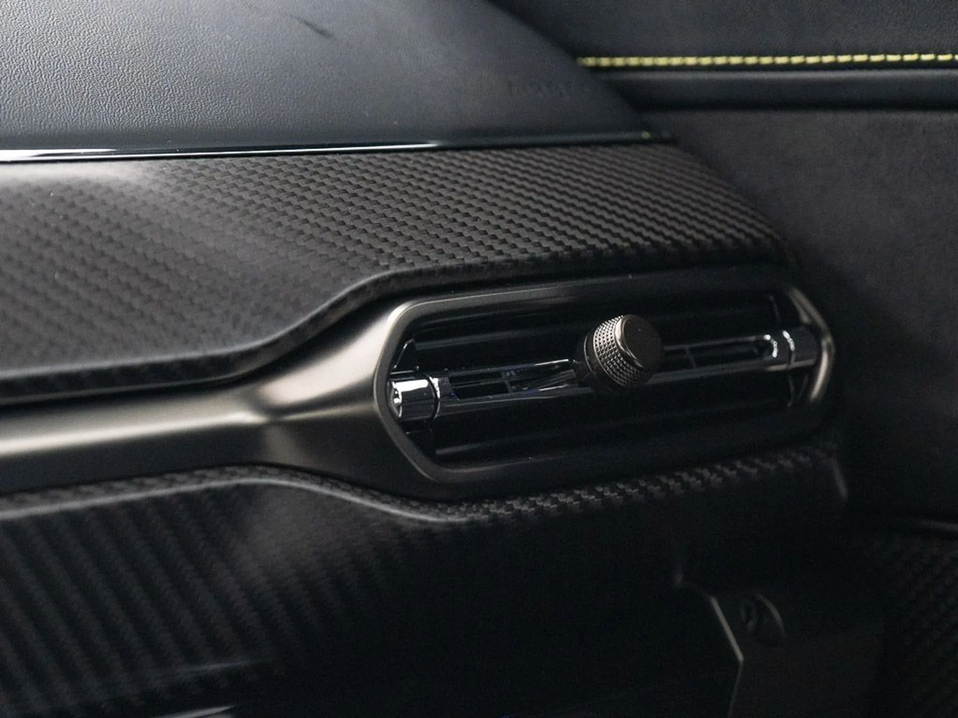 mph031_2045767297_99557b421f637c697e7568b2b22f5019_b813de2a9f