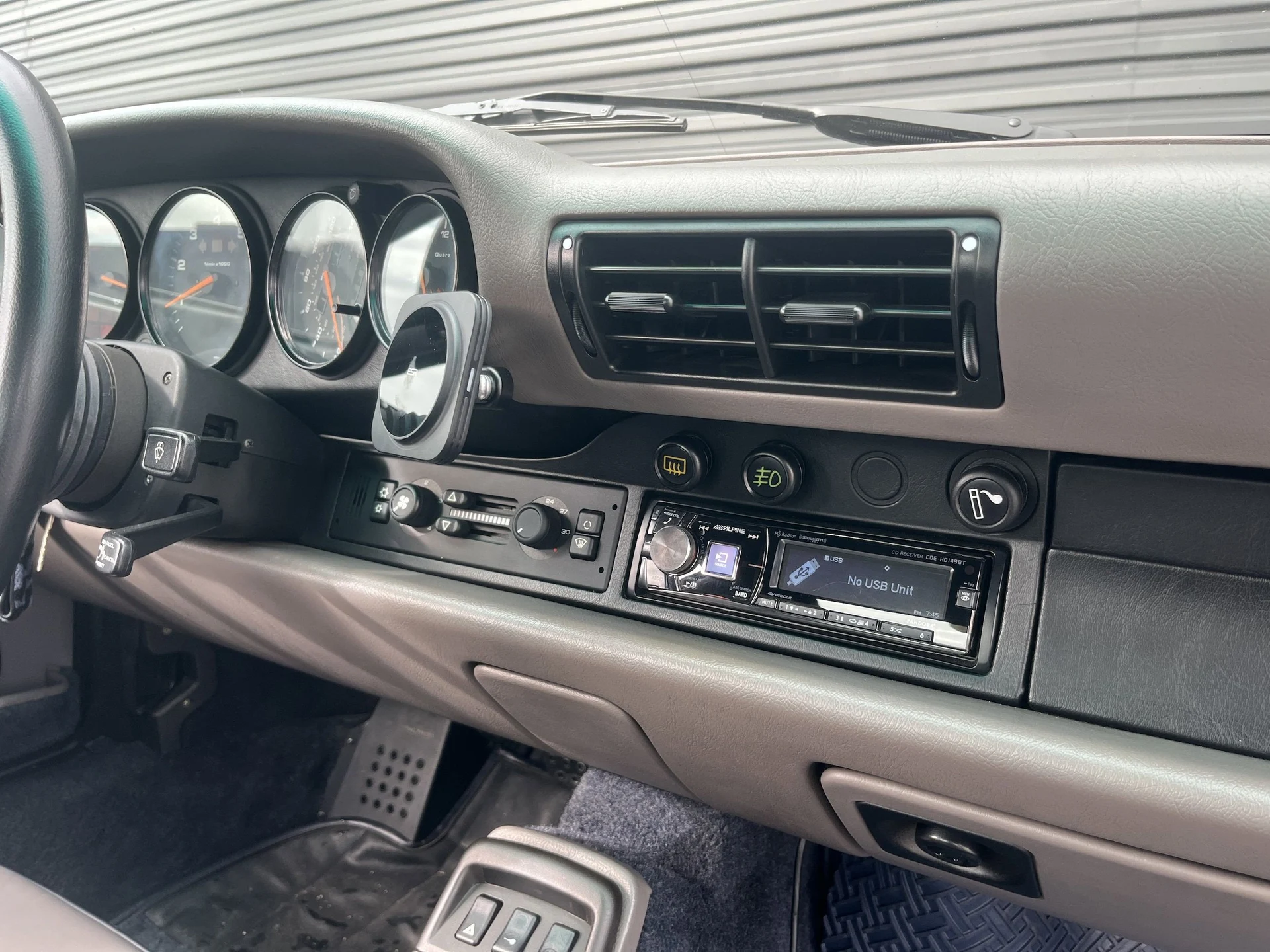 mph031_2045823298_9f9a09ae5dbf72e1a8fe9c2aadbc8136x_63a2d9ff1f