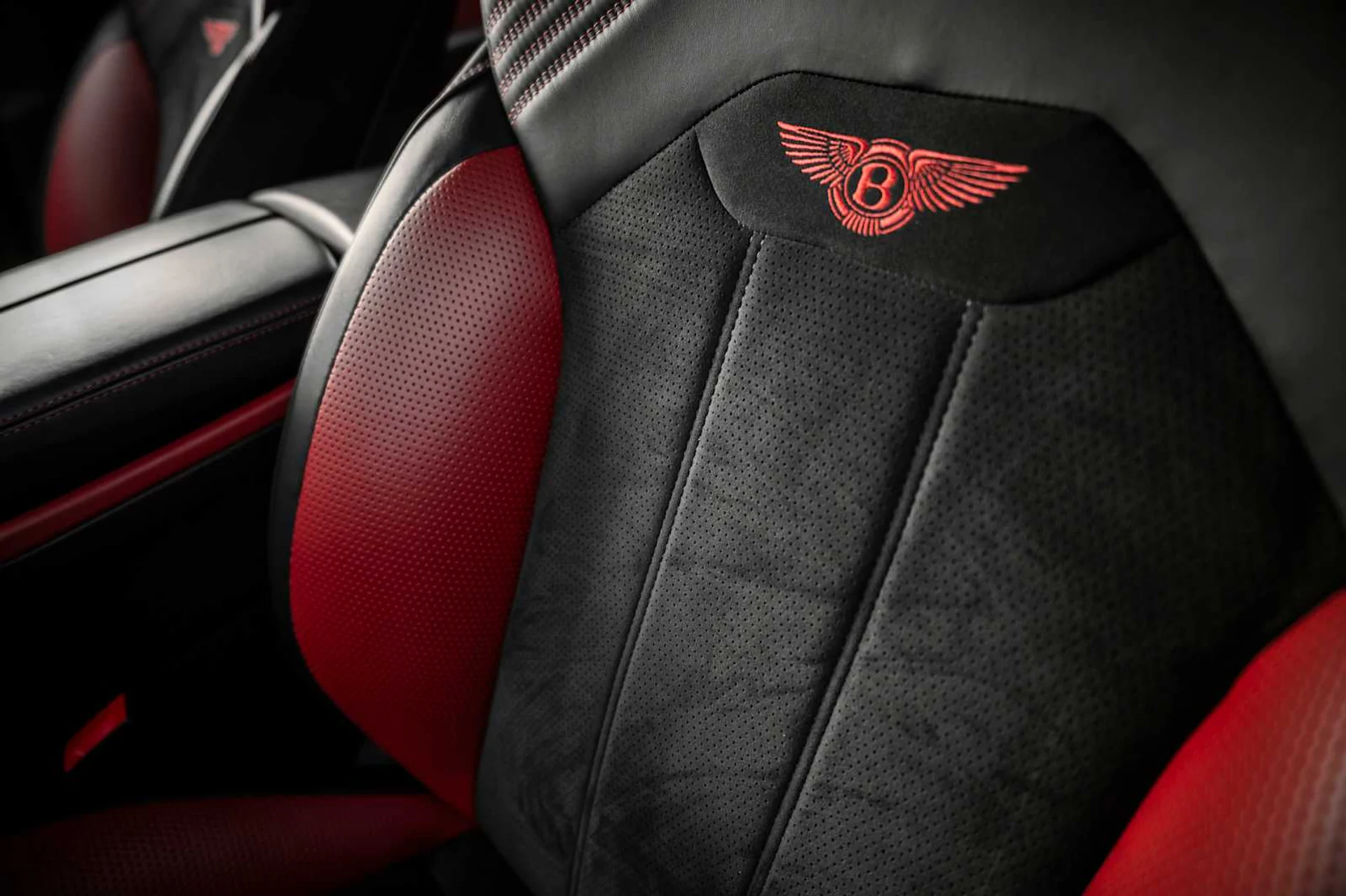 mph031_2052094299_366c529468a42a81dba82a923da6c366x_d27b287188