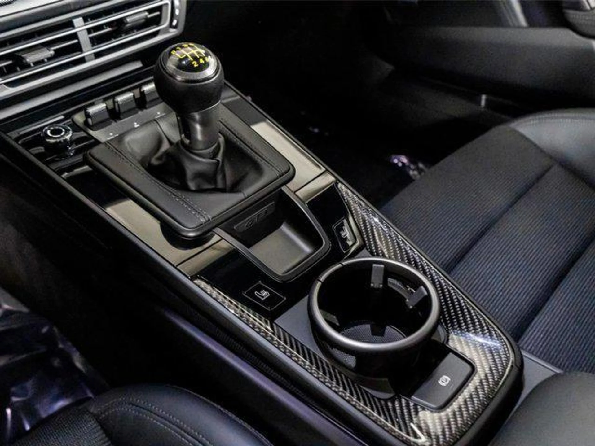 mph031_2056055162_Sjw_C_Atnntt_Lkmhz_ERRH_03ms_Ffi4_2b7f71f681