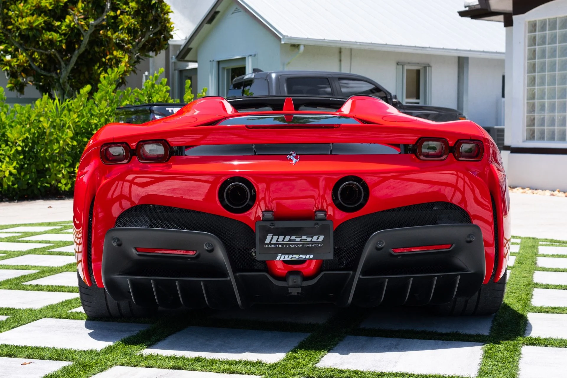mph031_2059635614_Used_2025_Ferrari_SF_90_Spider_1779242340_b75b8367d5
