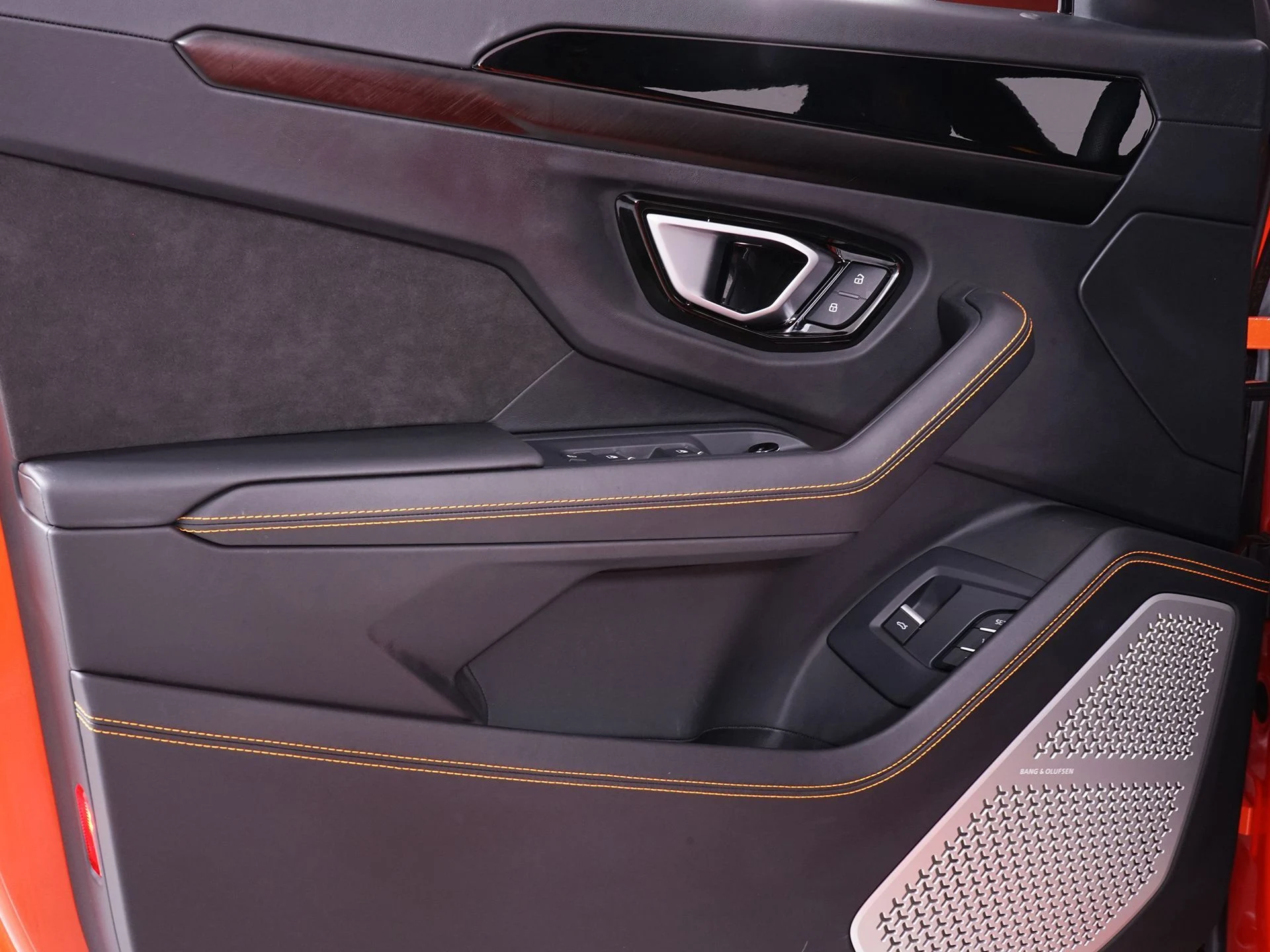 mph031_2063252618_bbe22d4dfa2267c3aa98d77d644b0747x_5c4c49598c