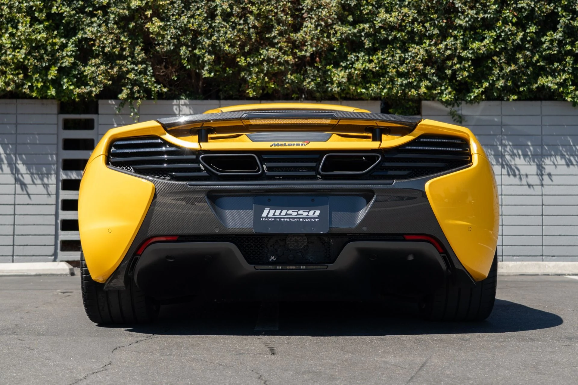 mph031_2065492938_Used_2016_Mc_Laren_650_S_Spider_1757368630_4322b3f9fa
