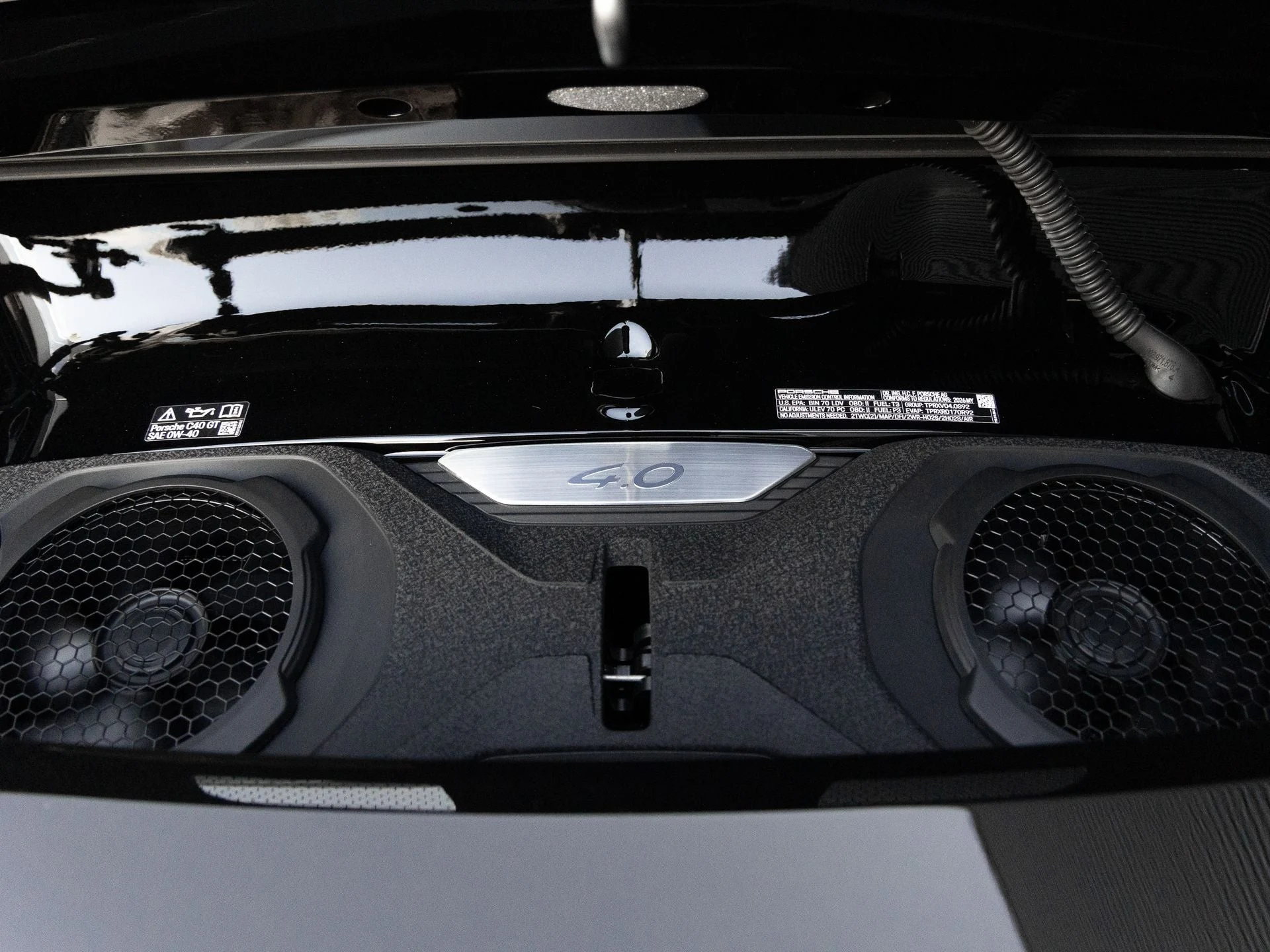 mph031_2072354840_32_eb8129ad08