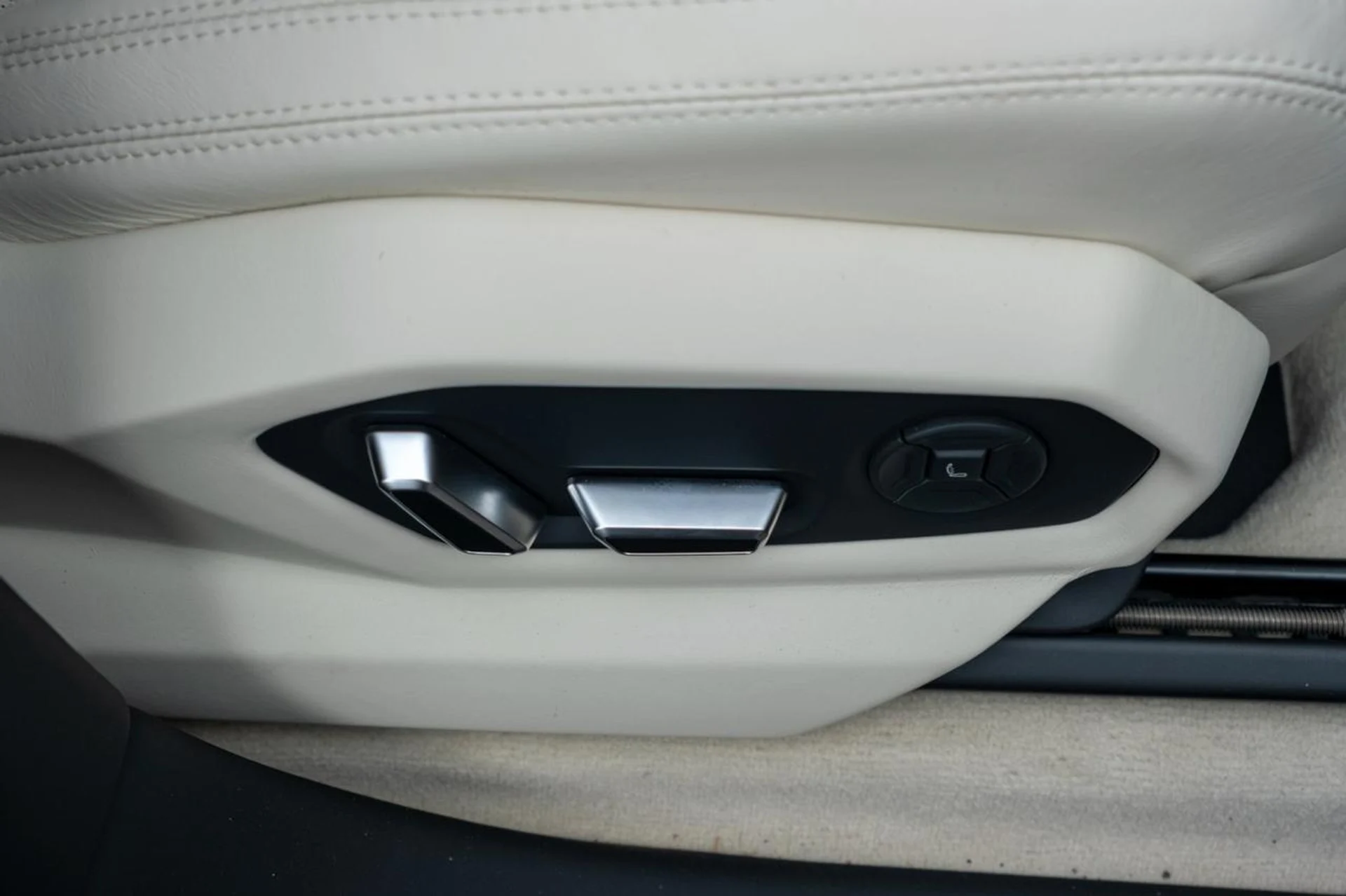 mph031_20733605_73c33aecb716bfb5f2a5e1b43647d2a7_0b5df984c6