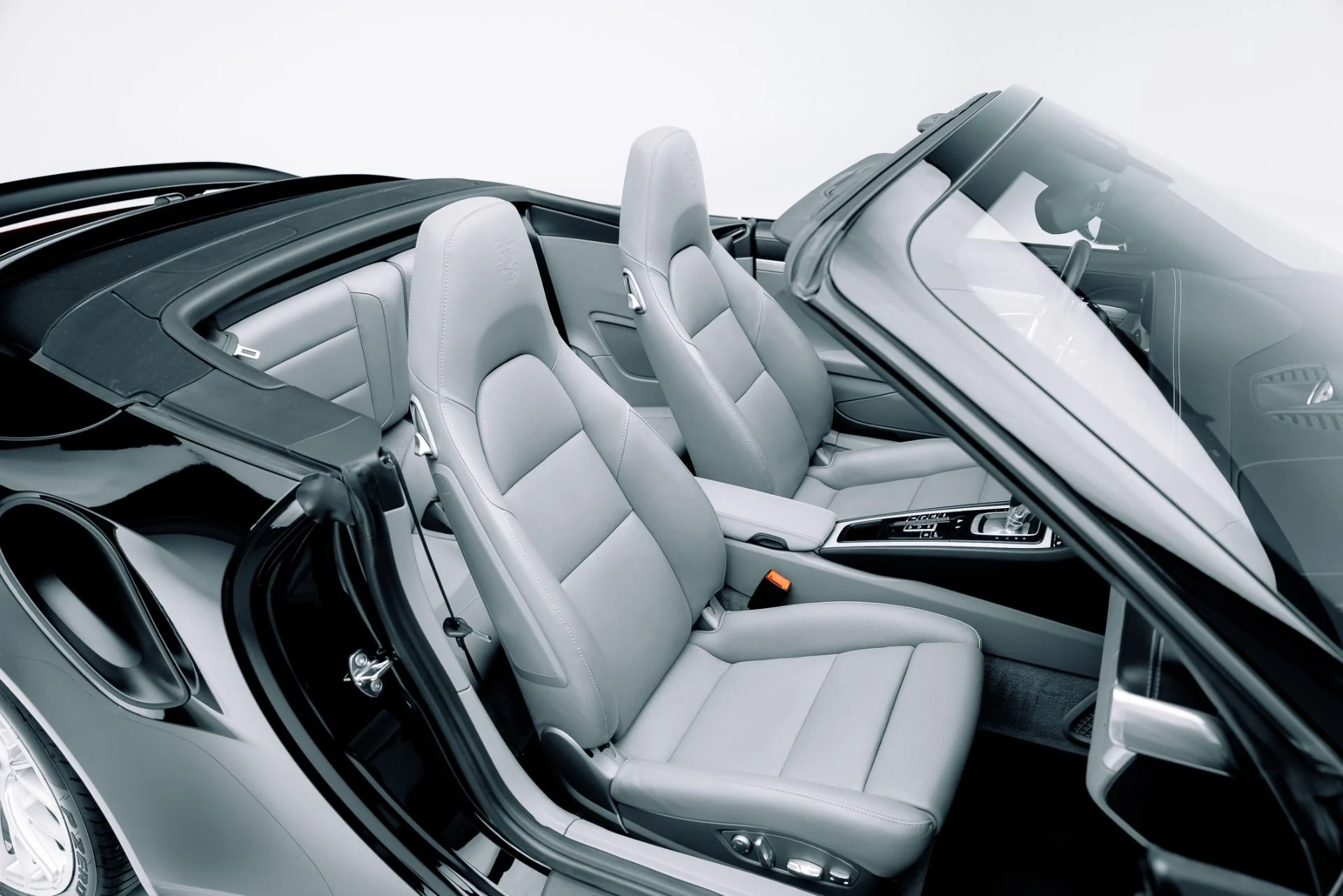 mph031_2089415616_Used_2014_Porsche_911_Turbo_S_1764615193_fc6ab9a6e9