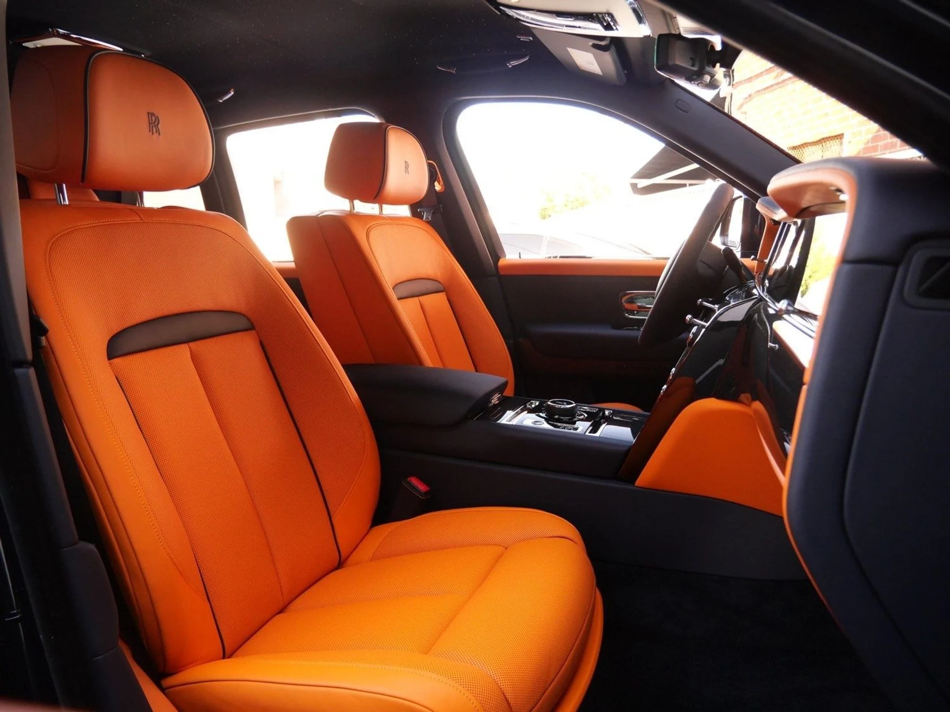 mph031_2100542891_5a714869bc30315b9042a34dc9314020x_9437c85bcf