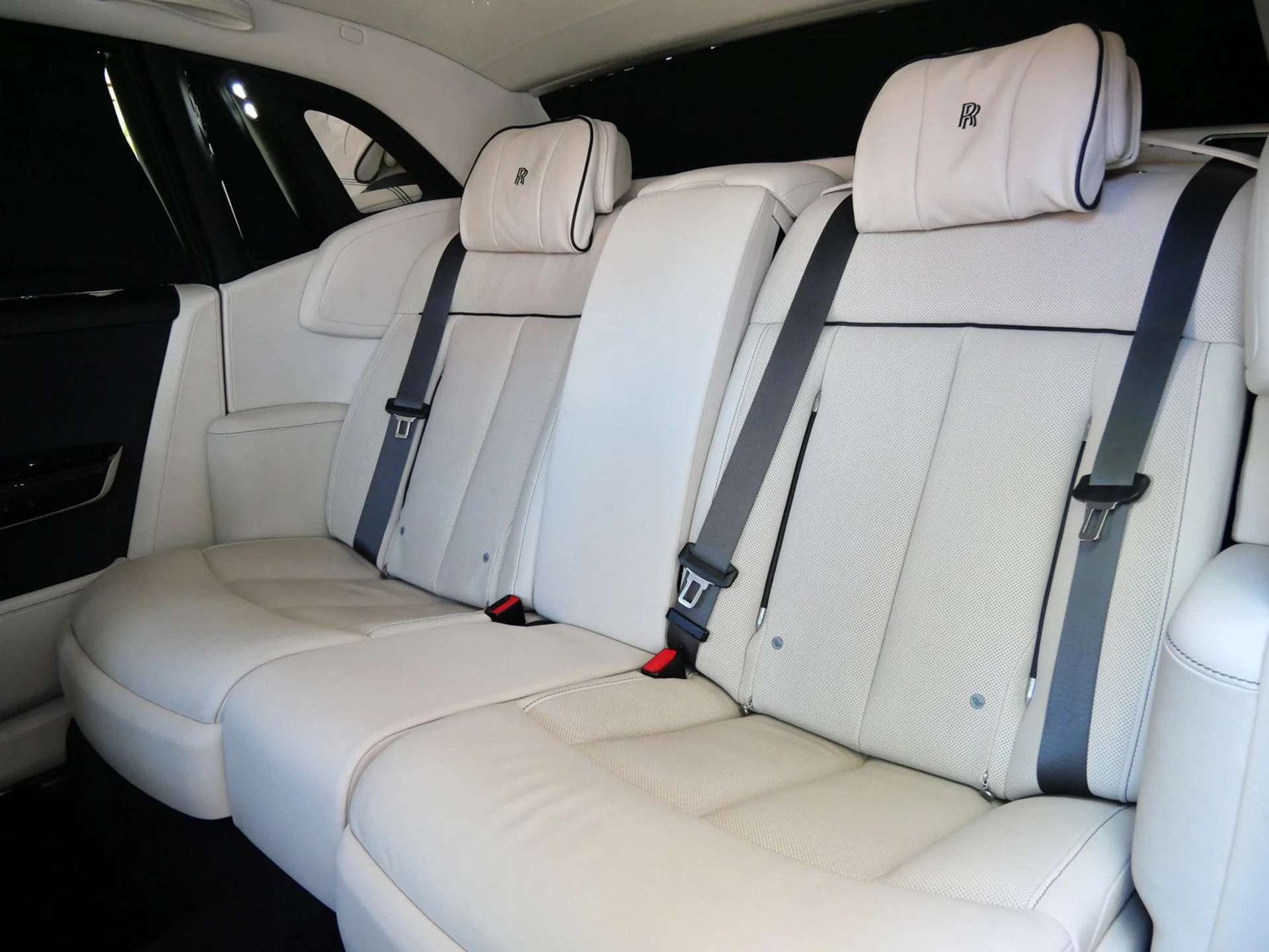 mph031_2101541708_fbaf7e6dc7bc93357ae009554e04289cx_f1e87129ce