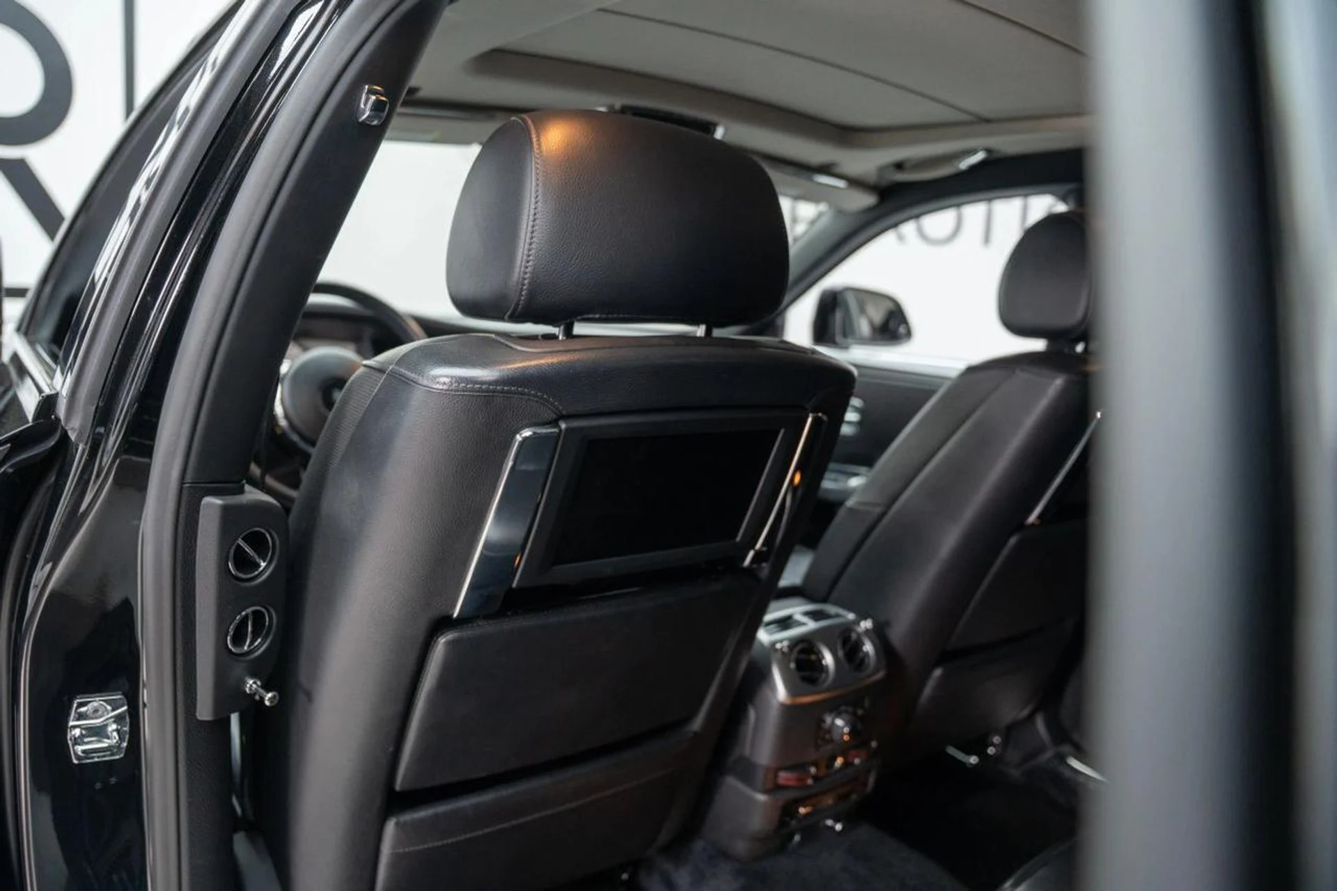 mph031_2104038051_cac0f91ac209a4971dd3f57d8d2d3109_4e4c3b6c5f