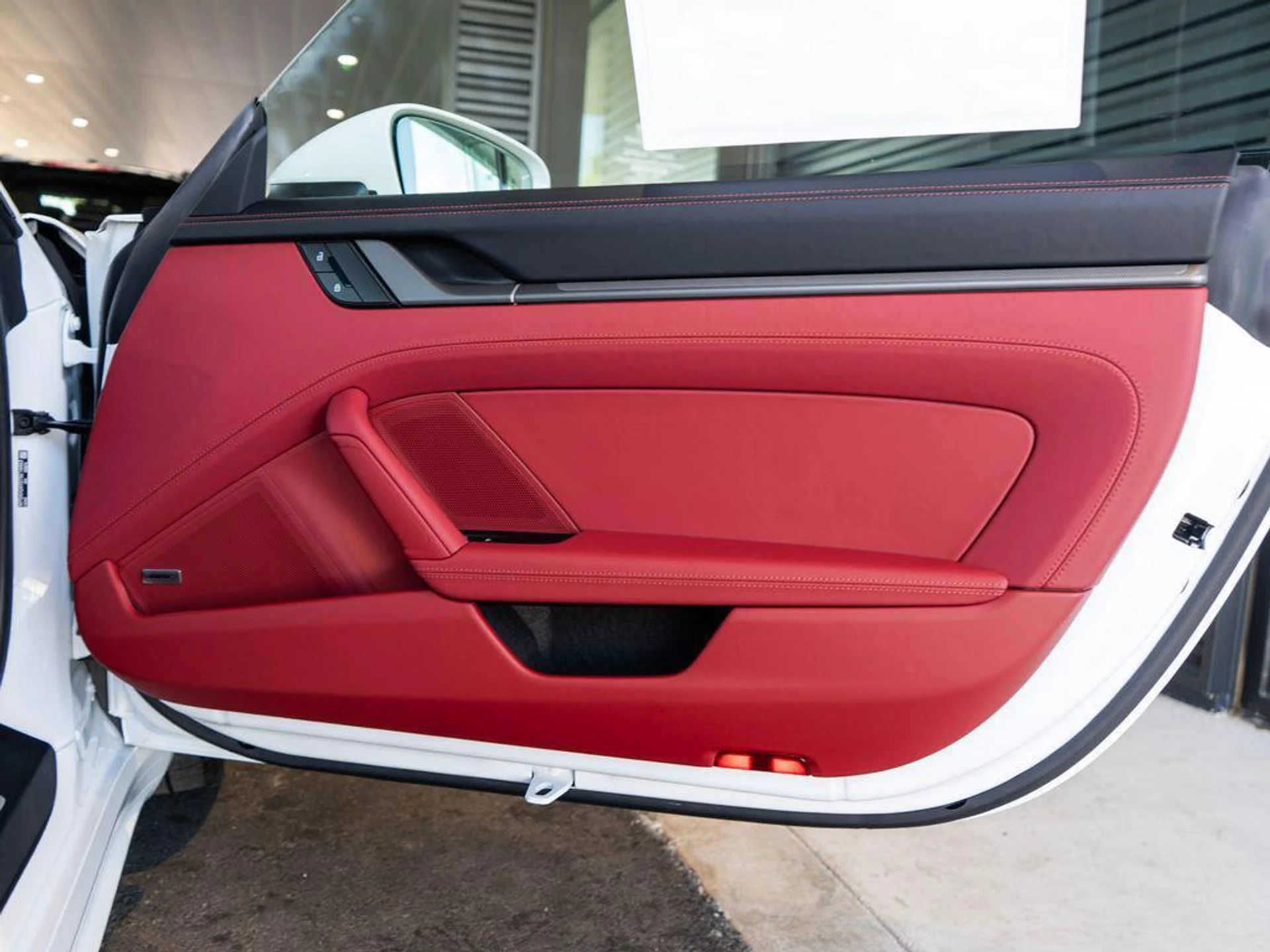 mph031_2107833185_wq_Mx_W_Cjz_RS_5_AEQKQ_f_E2ovq_Nsc_I_2a29e35466