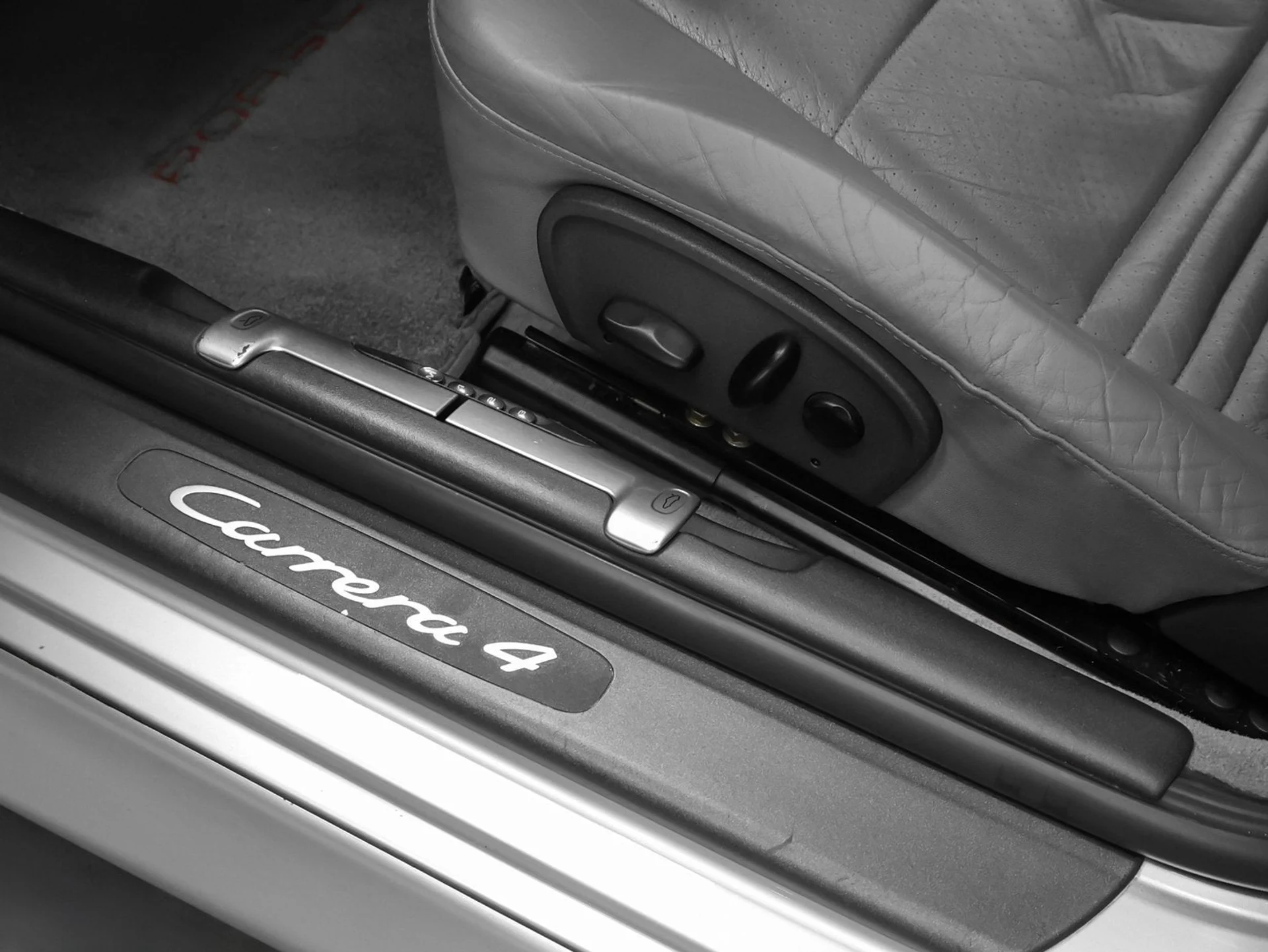 mph031_2108808652_32_5ede23dff7