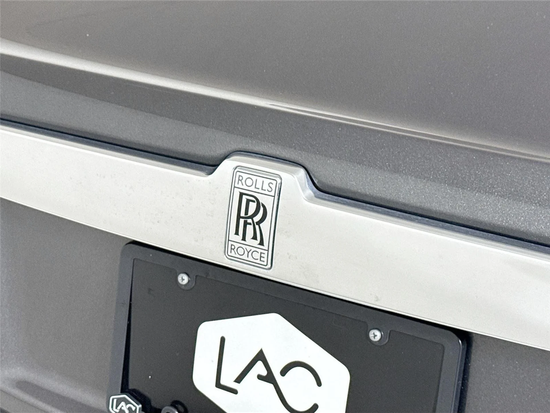 mph031_2115685308_6029dc30234f6eb19ba908050cd02c1f_697b0ab70f