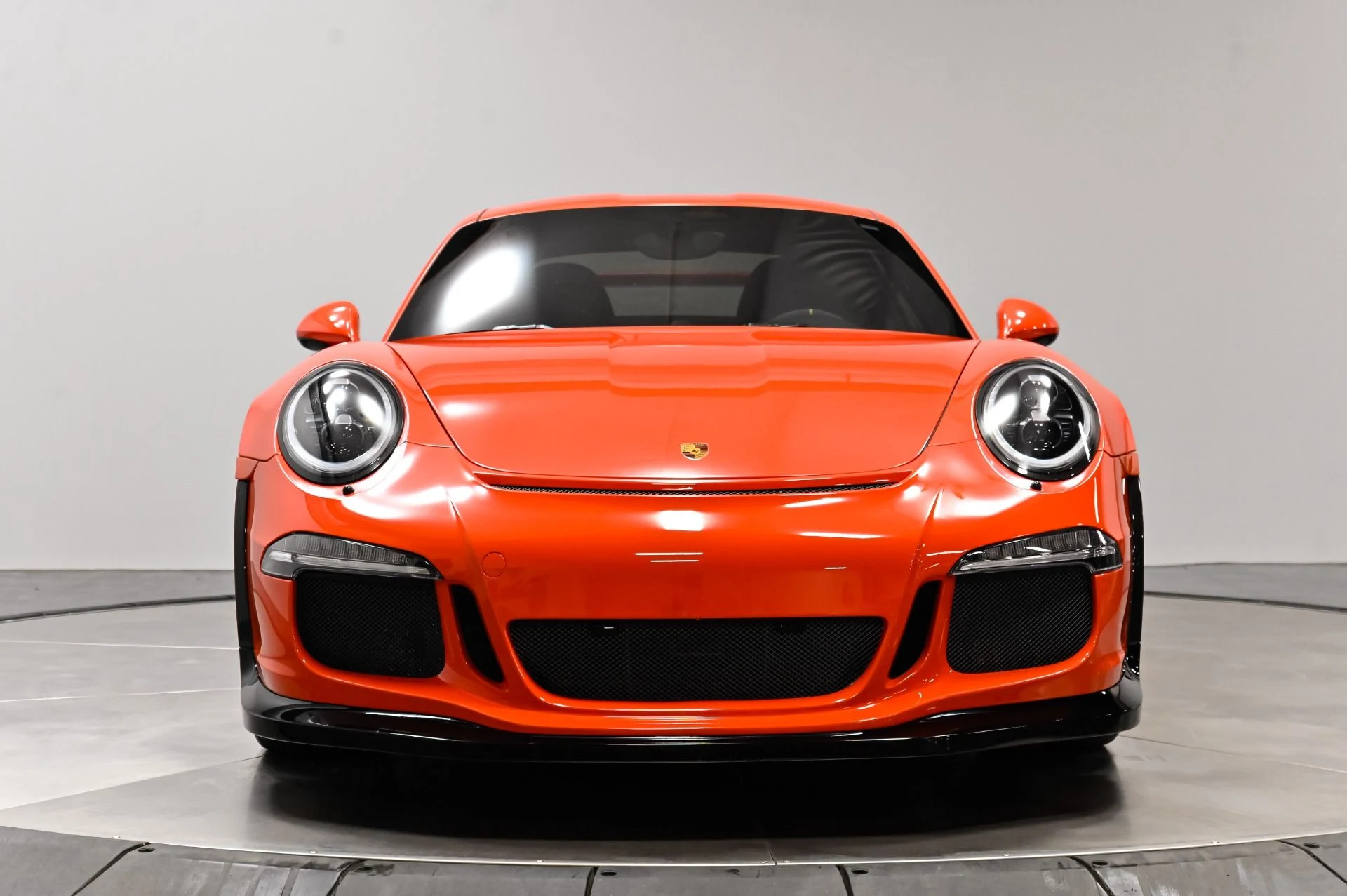 mph031_2121851581_Used_2016_Porsche_911_GT_3_RS_1791298183_45170e50af