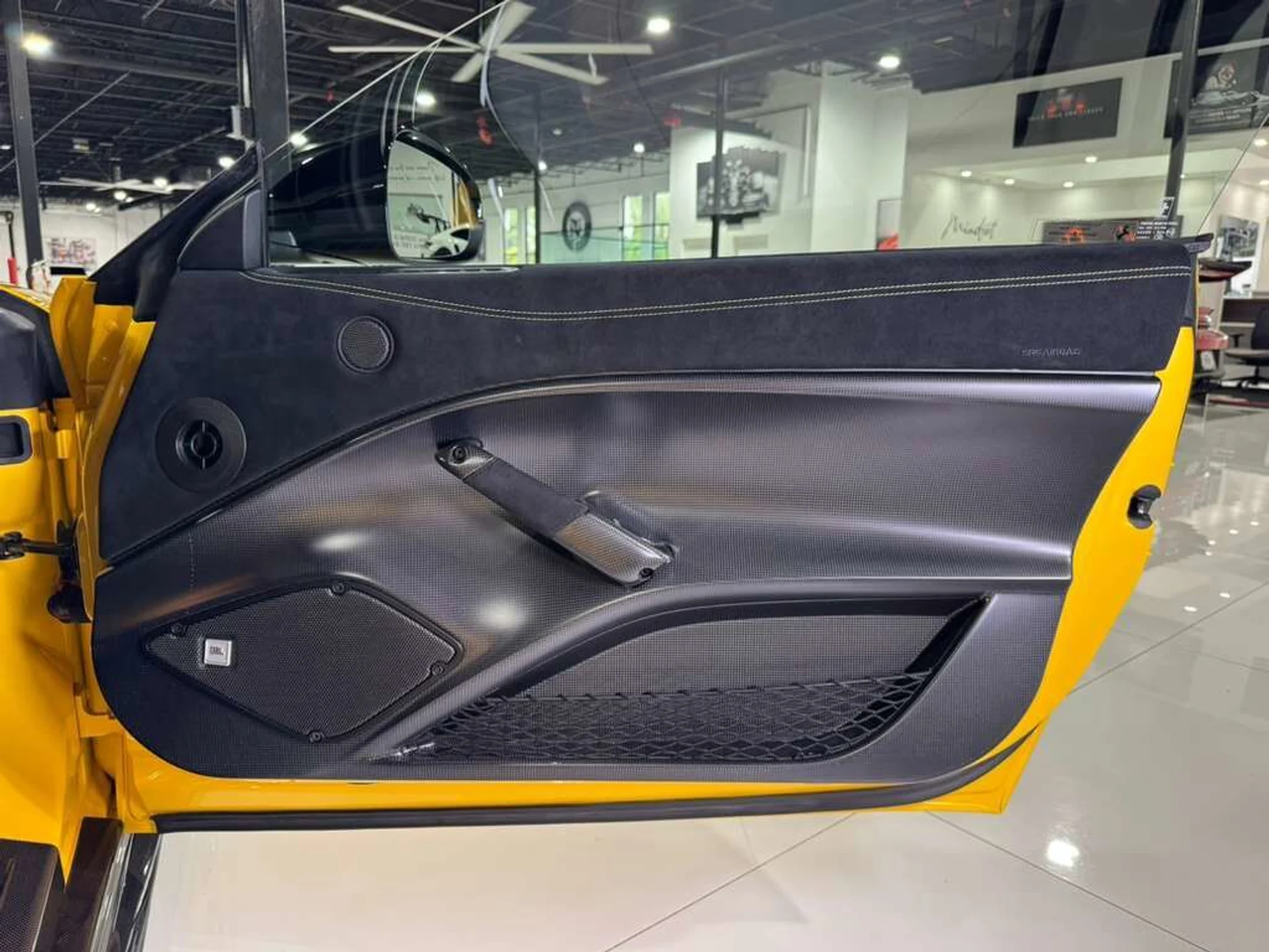 mph031_2126944265_7424dd3ca655f5f7de5c214d2fd24953_d88cf5c71e