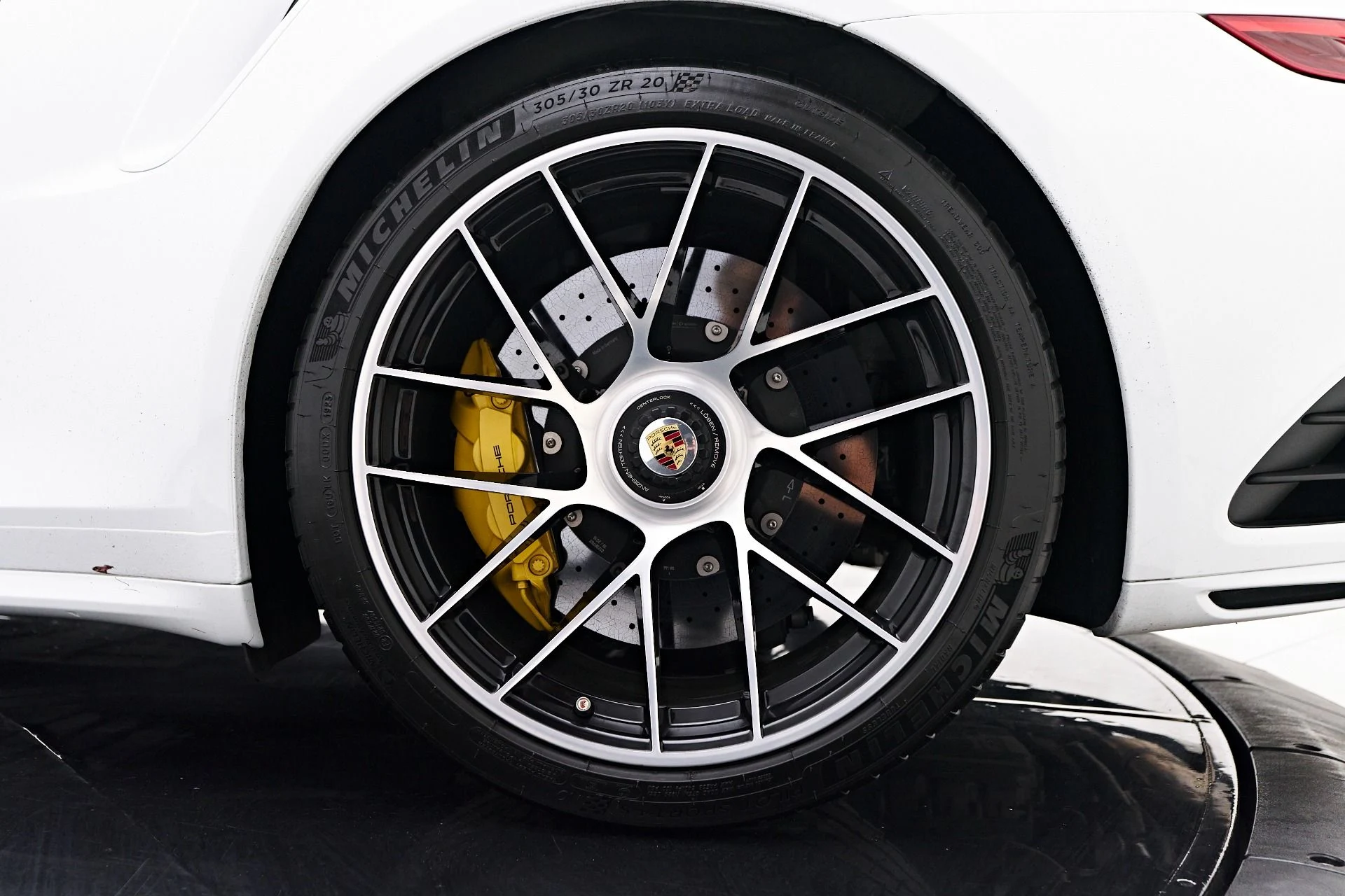 mph031_2141040252_Used_2019_Porsche_911_Turbo_S_1755714959_6b0fca51d6
