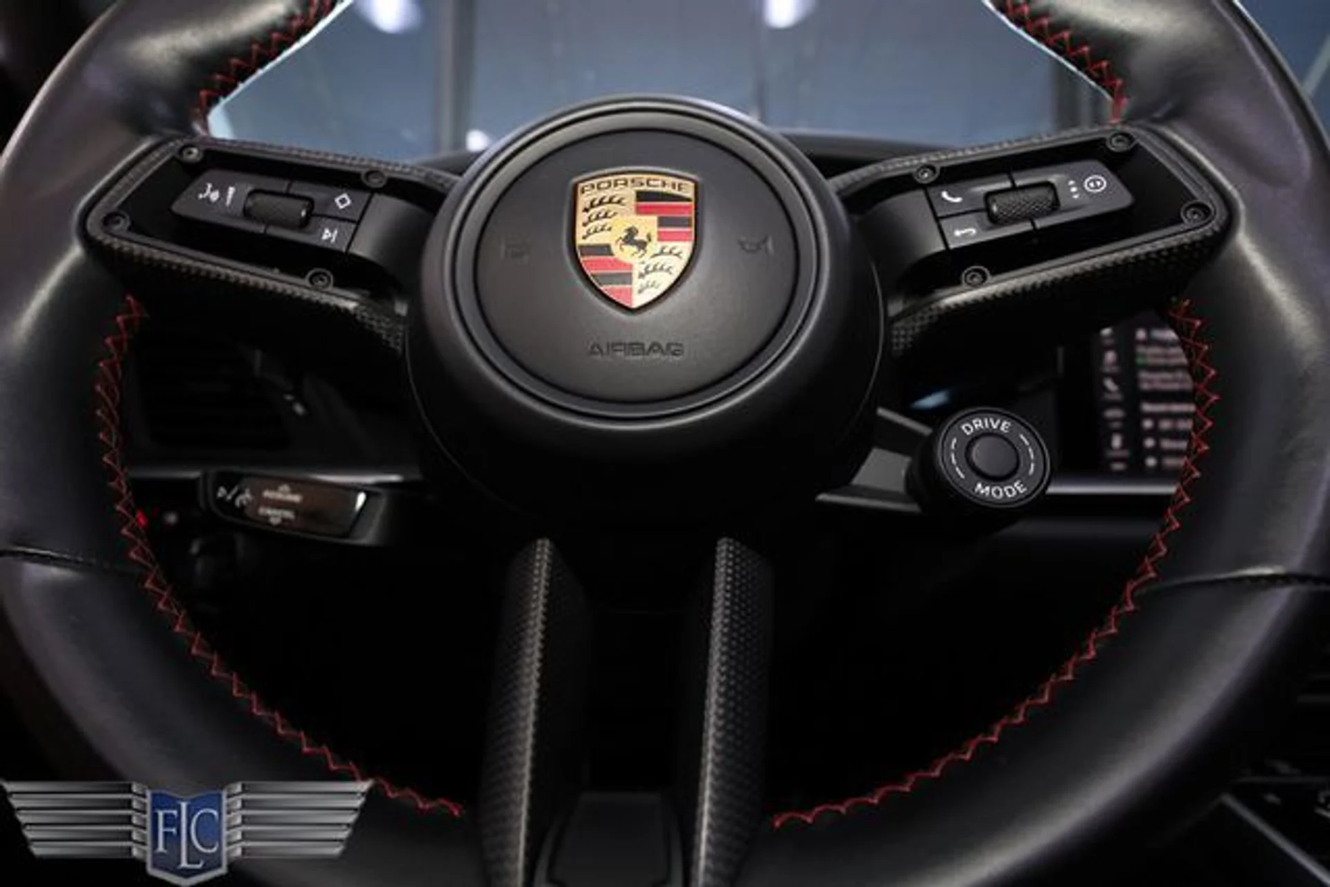 mph031_2142665550_used_2021_porsche_911_carrerascabriolet_6305_23038237_36_640_2abdc9d977