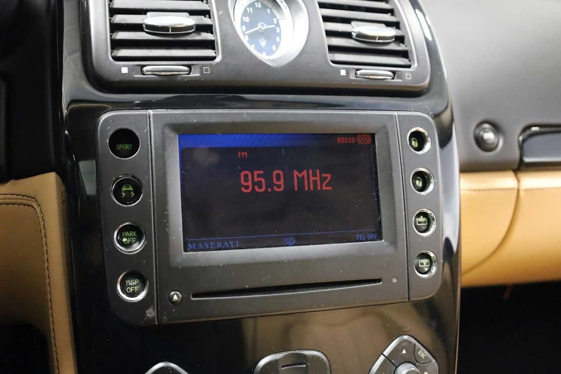 mph031_2143462307_d17b4cce82304b0fc743772094387d7e_f0bcacaac5