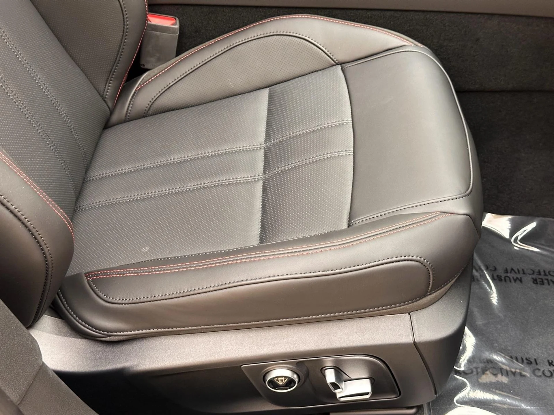 mph031_2143619331_New_2024_Maserati_Levante_GT_1753160764_e3a80f216d
