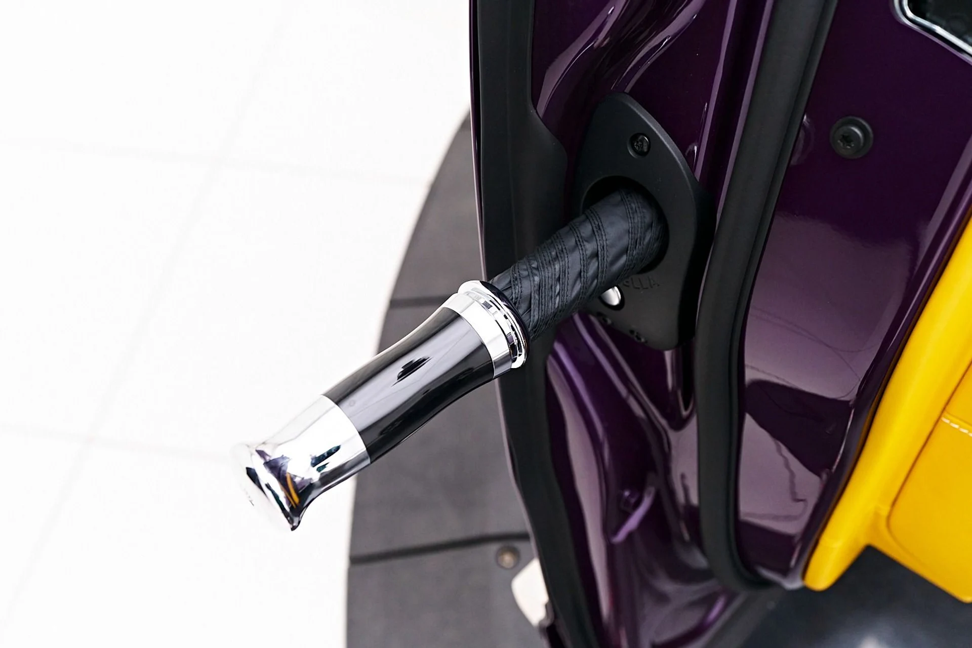 mph031_2145814651_Used_2025_Rolls_Royce_Cullinan_Base_1736646133_79b48a6440