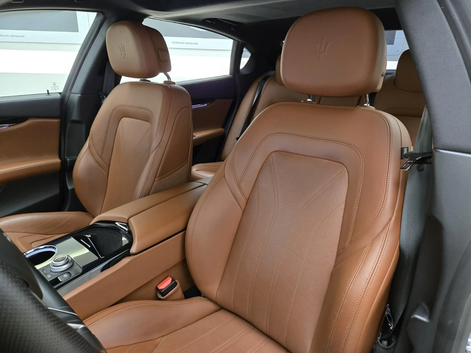 mph031_21483396_Used_2022_Maserati_Quattroporte_Modena_Q4_1761975860_6d88e3caa6