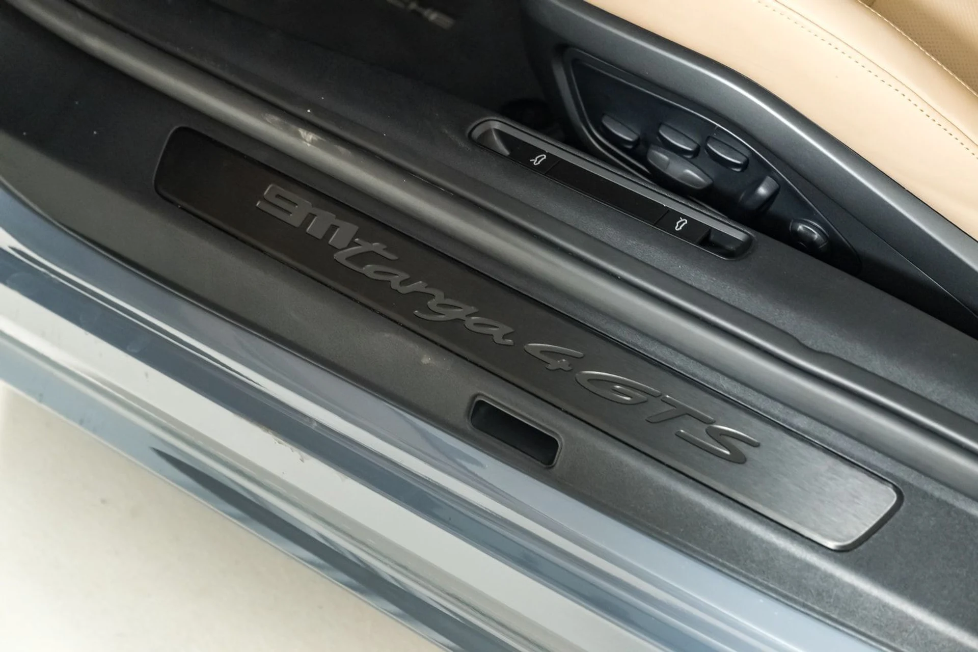 mph031_2148918088_8f22bff694f14595907dcd44b295933c_c0a45f819c