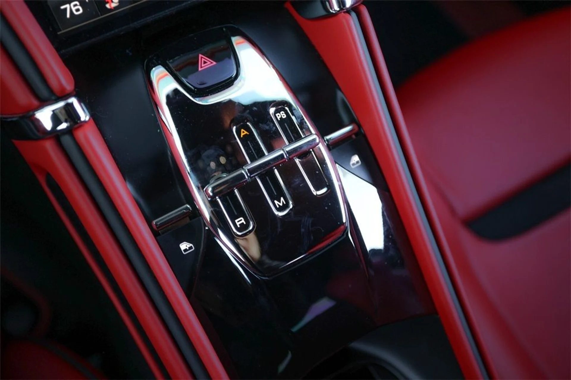 mph031_2150198002_ff014fae19bd5c78dac5c487e8eea7f6_57b8929d74