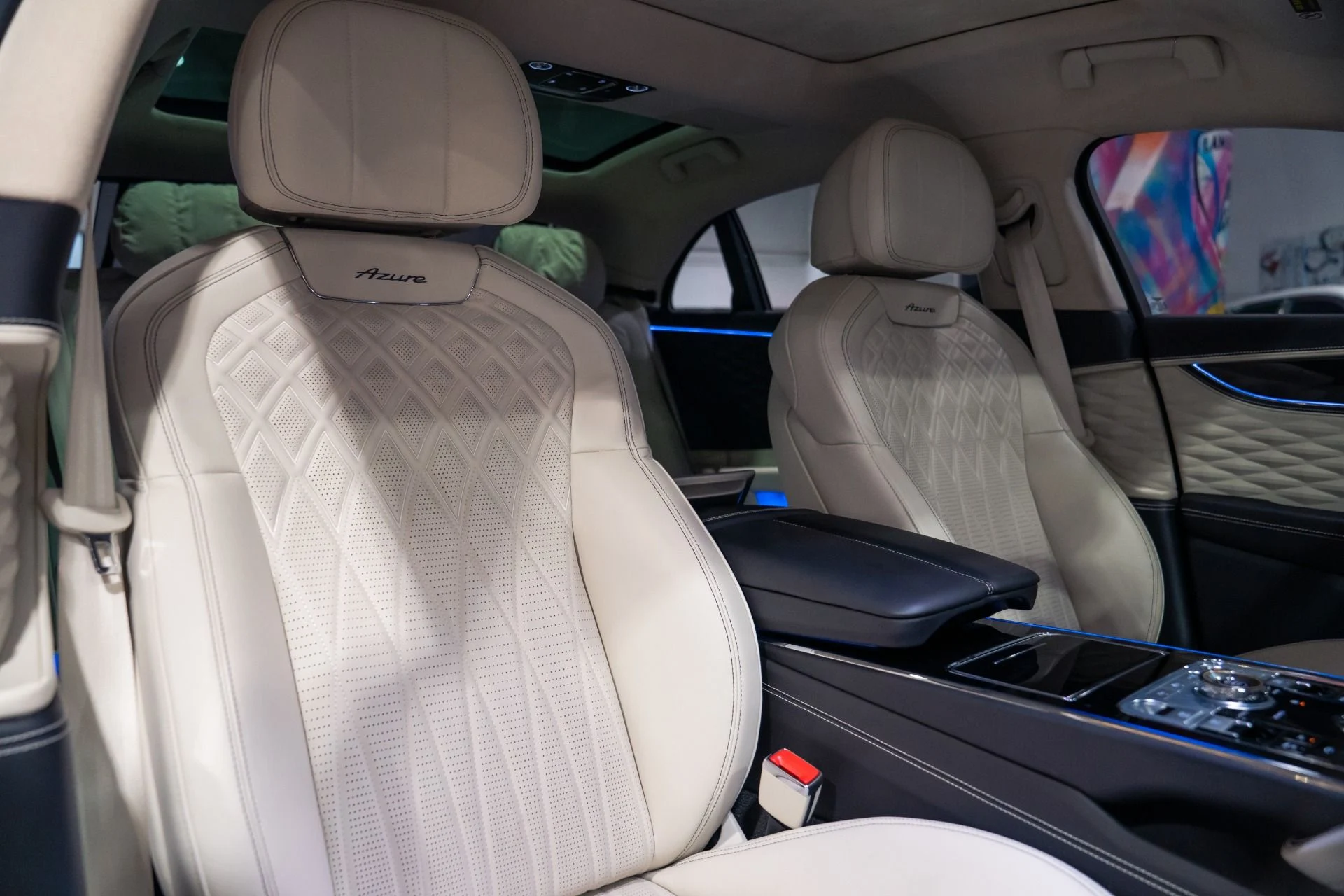 mph031_2154343352_Used_2023_Bentley_Flying_Spur_Azure_1787341097_f5c051fbd4